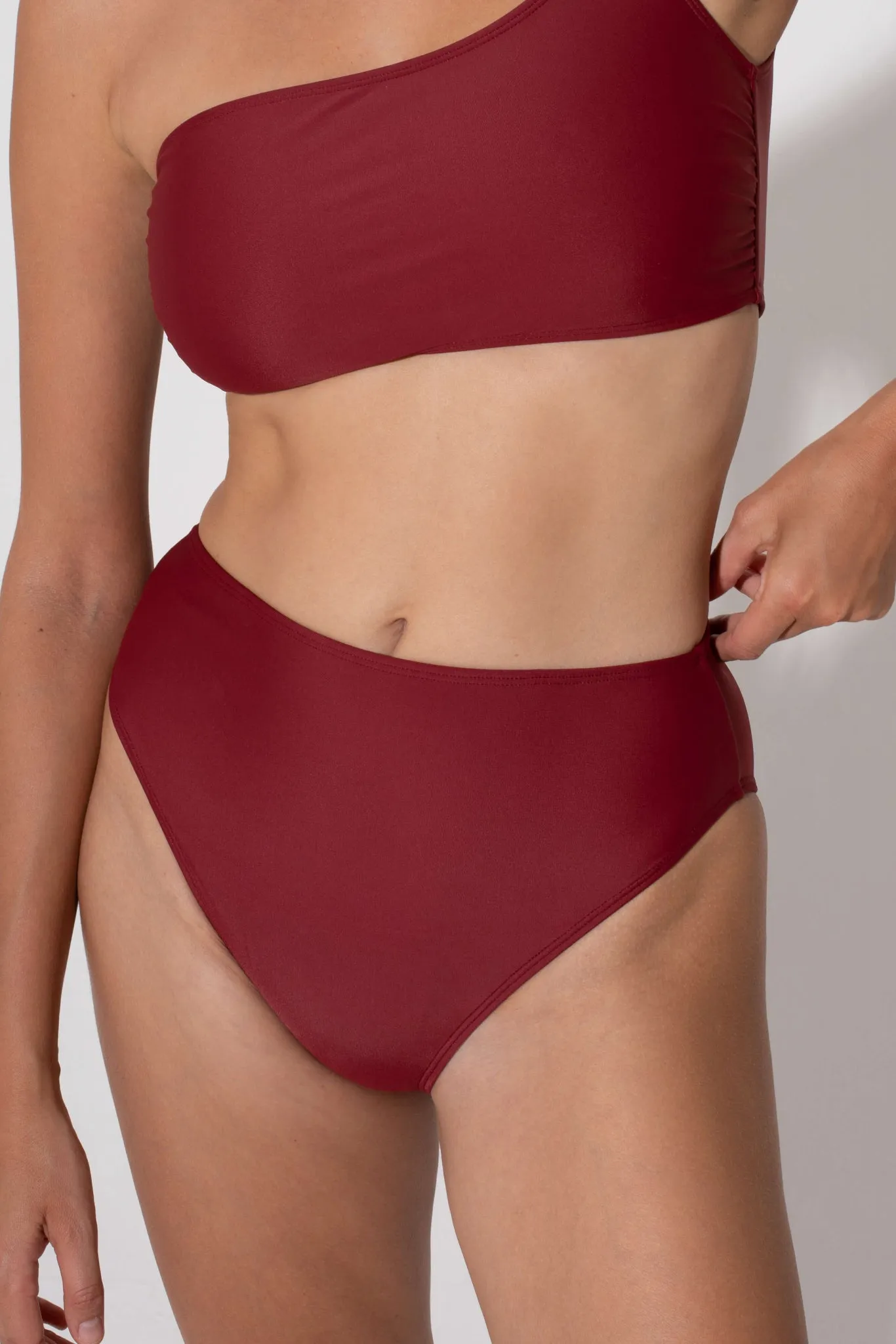 Annie High Waist Bottoms Burgundy