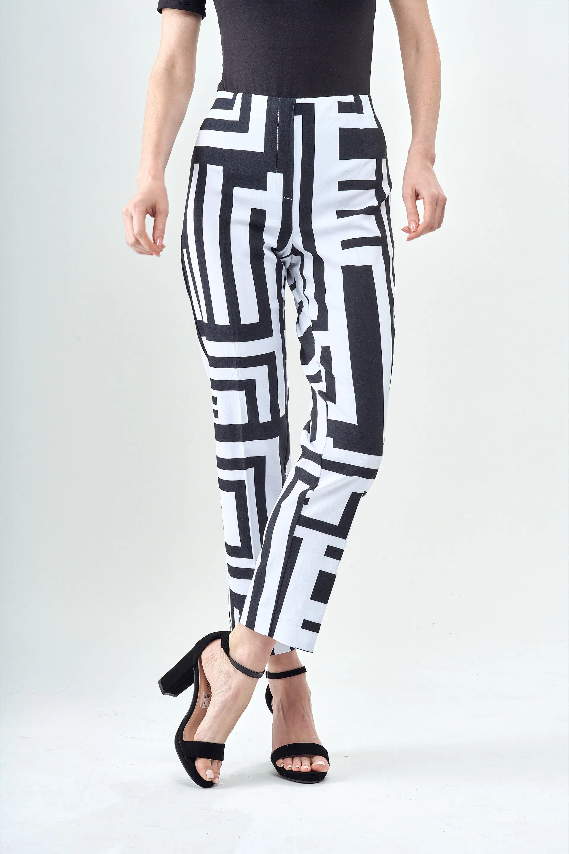 BCP1872PRN Ankle Printed Techno Pants In Modern Maze