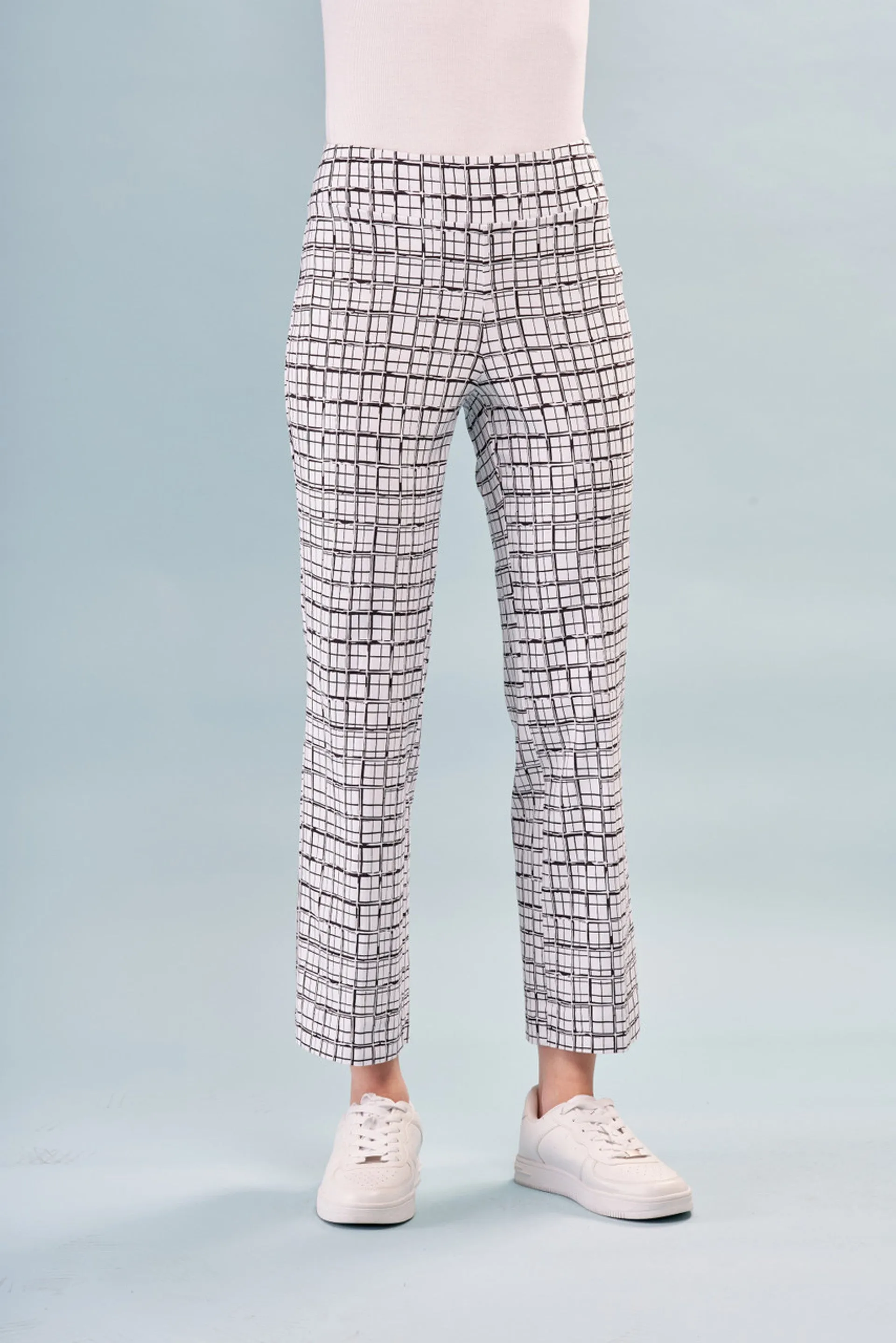 BCP8909MBTP Modern Bootcut Printed Techno Pants