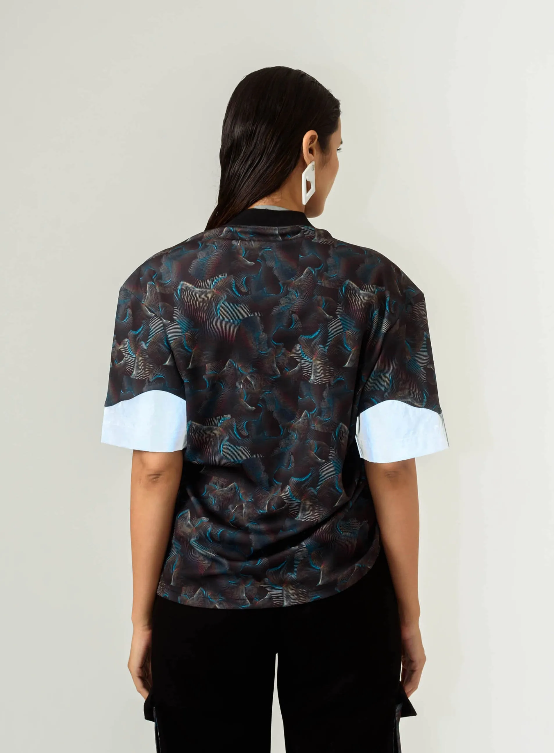Black agitation printed t-shirt