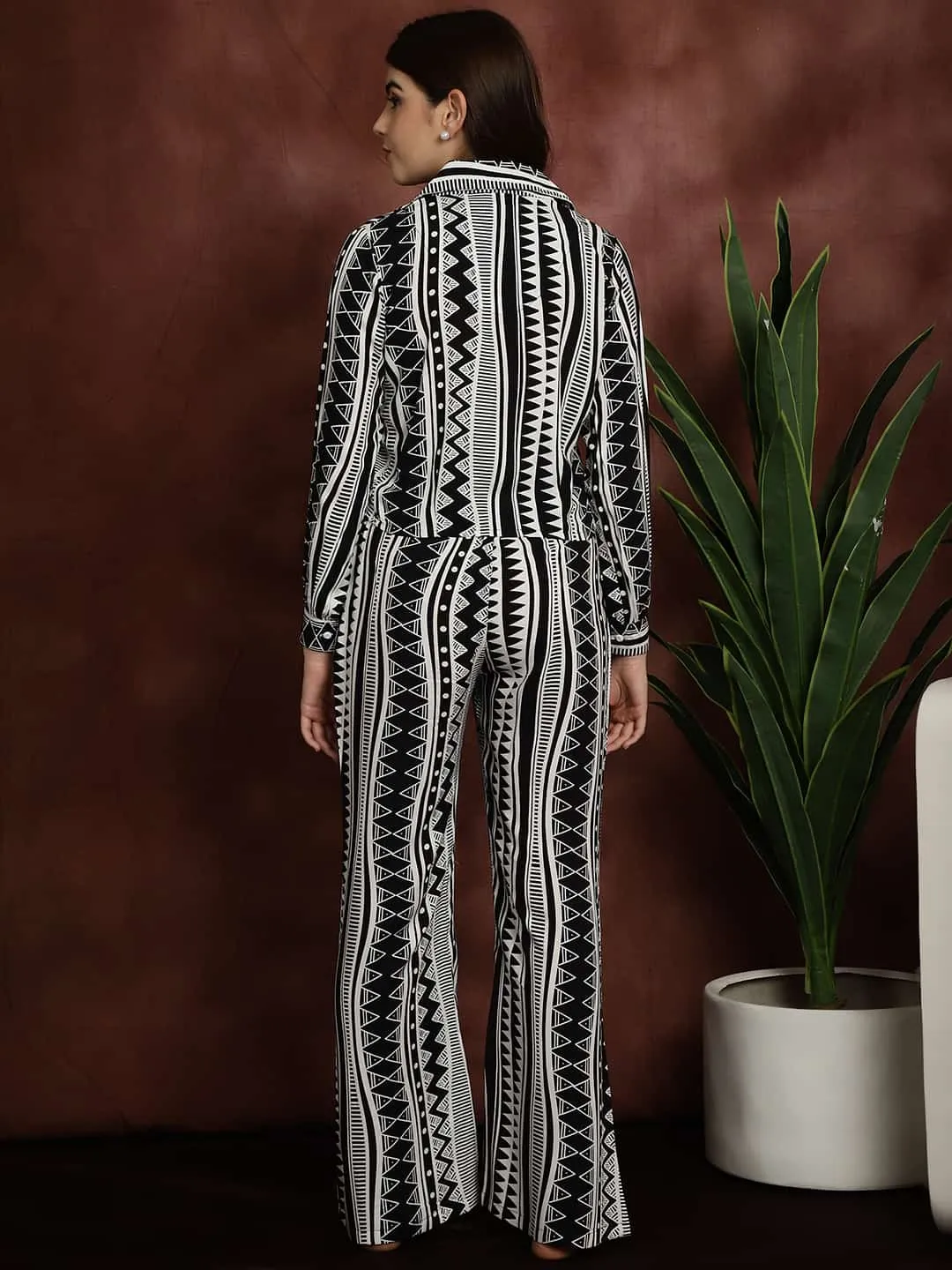 Black & White Abstract Printed Viscose Rayon Night Suit for Women | S-XL | Claura