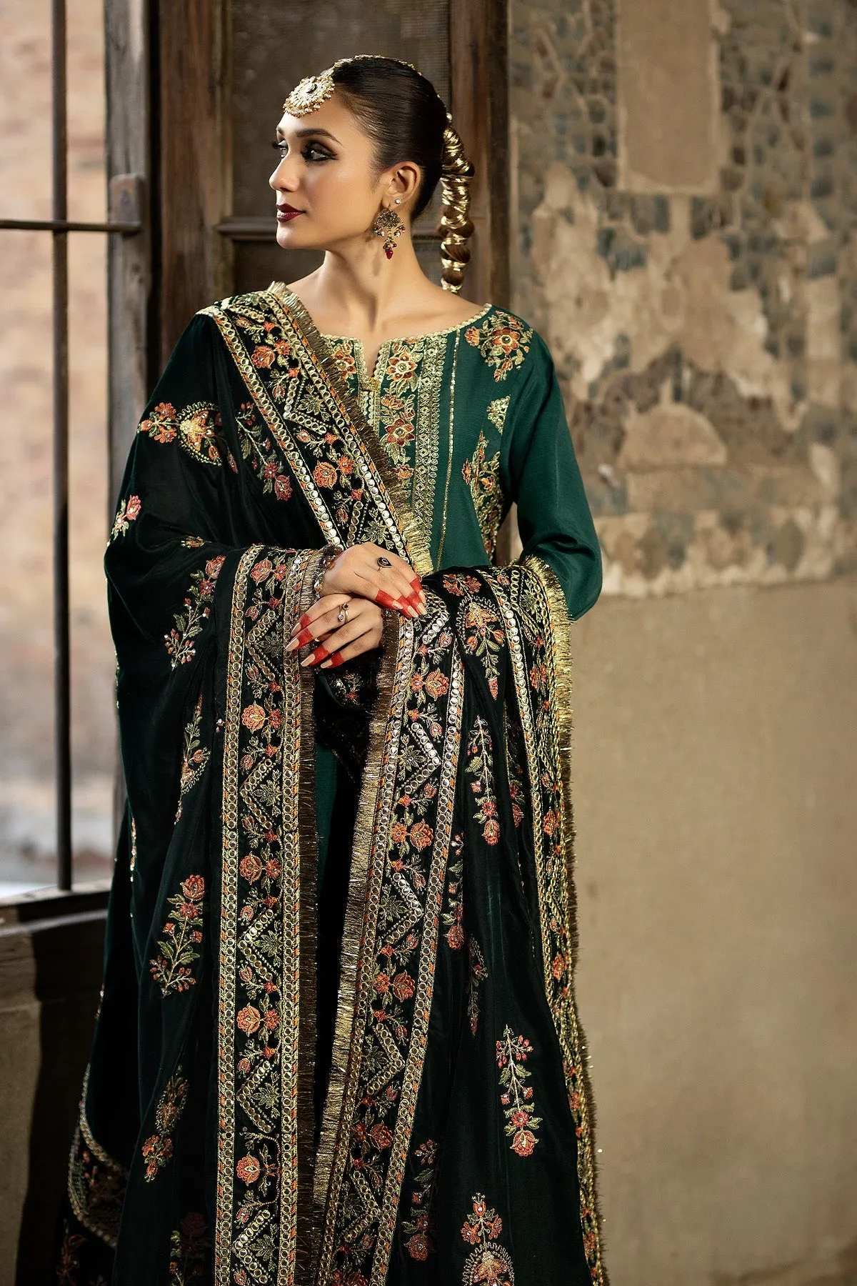 Classic Dark Green Embroidered Pakistani Wedding Dress Shawl Frock