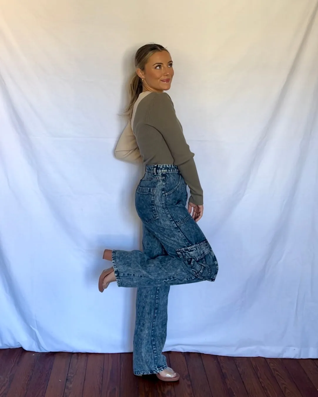 Colleen Cargo Pants- Medium Wash