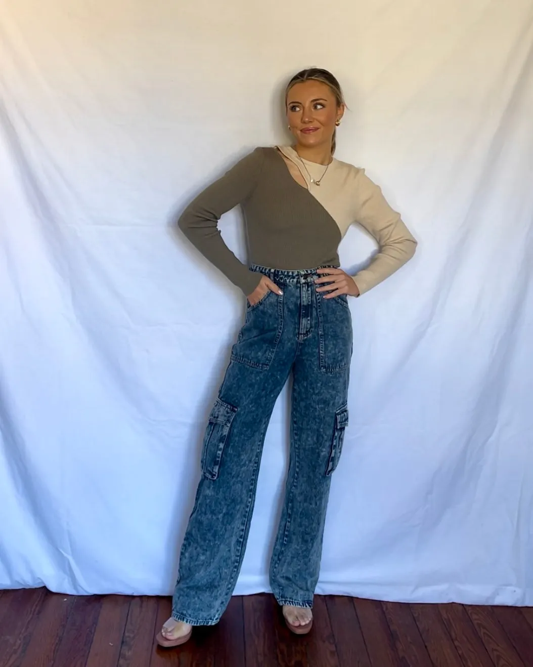 Colleen Cargo Pants- Medium Wash