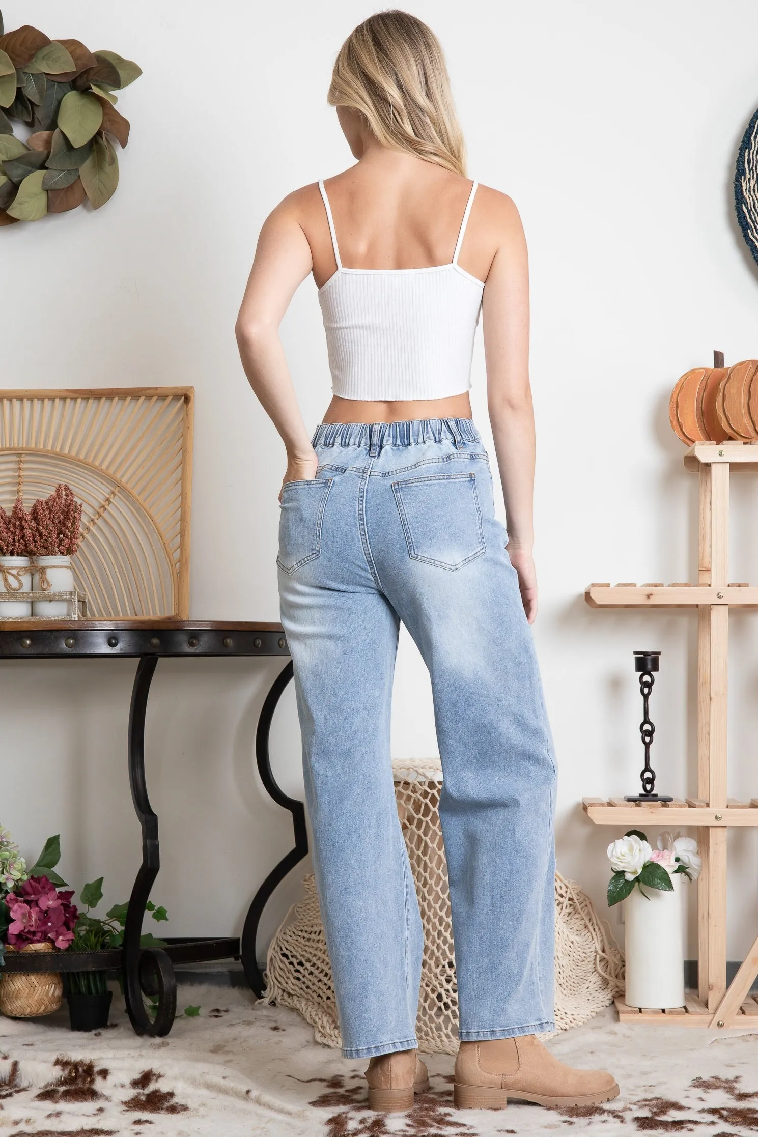 Denim Flower Patched Elastic Waist Stretchy Blue Velvet Pants 2/14/25 9627