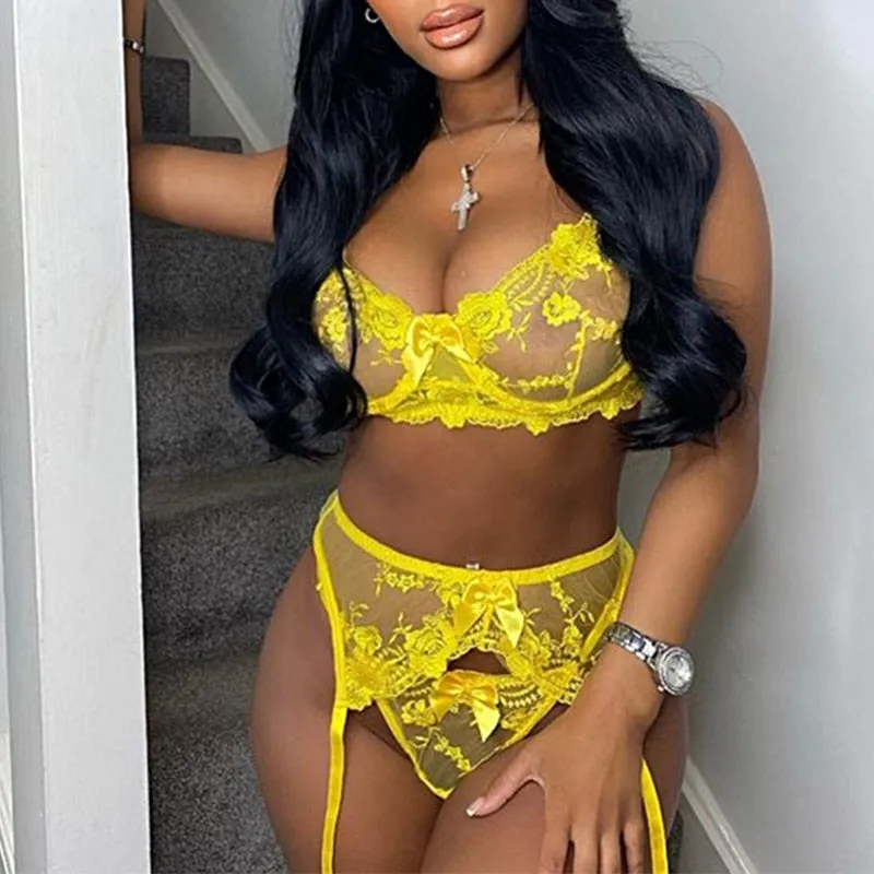 Embroidered Flower Lingerie Set
