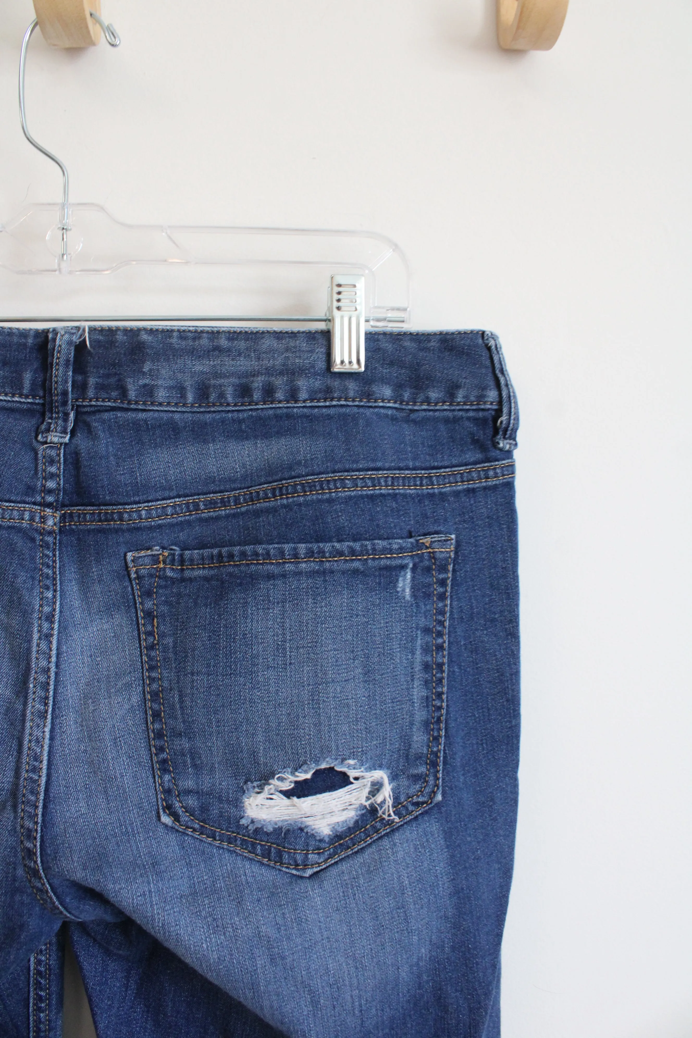 Express Modern Boyfriend Low-Rise Jeans | 10