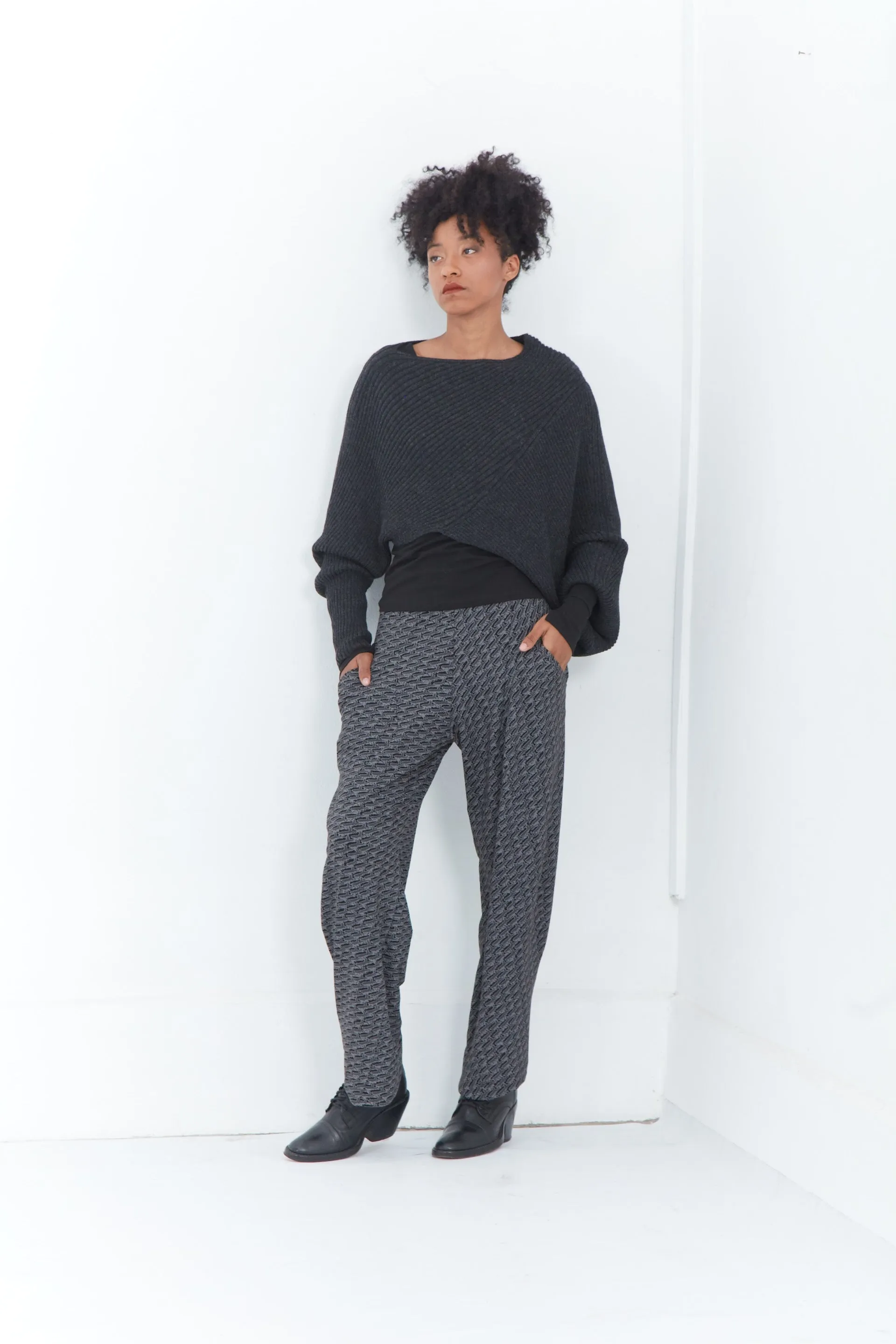 Gaia Pant