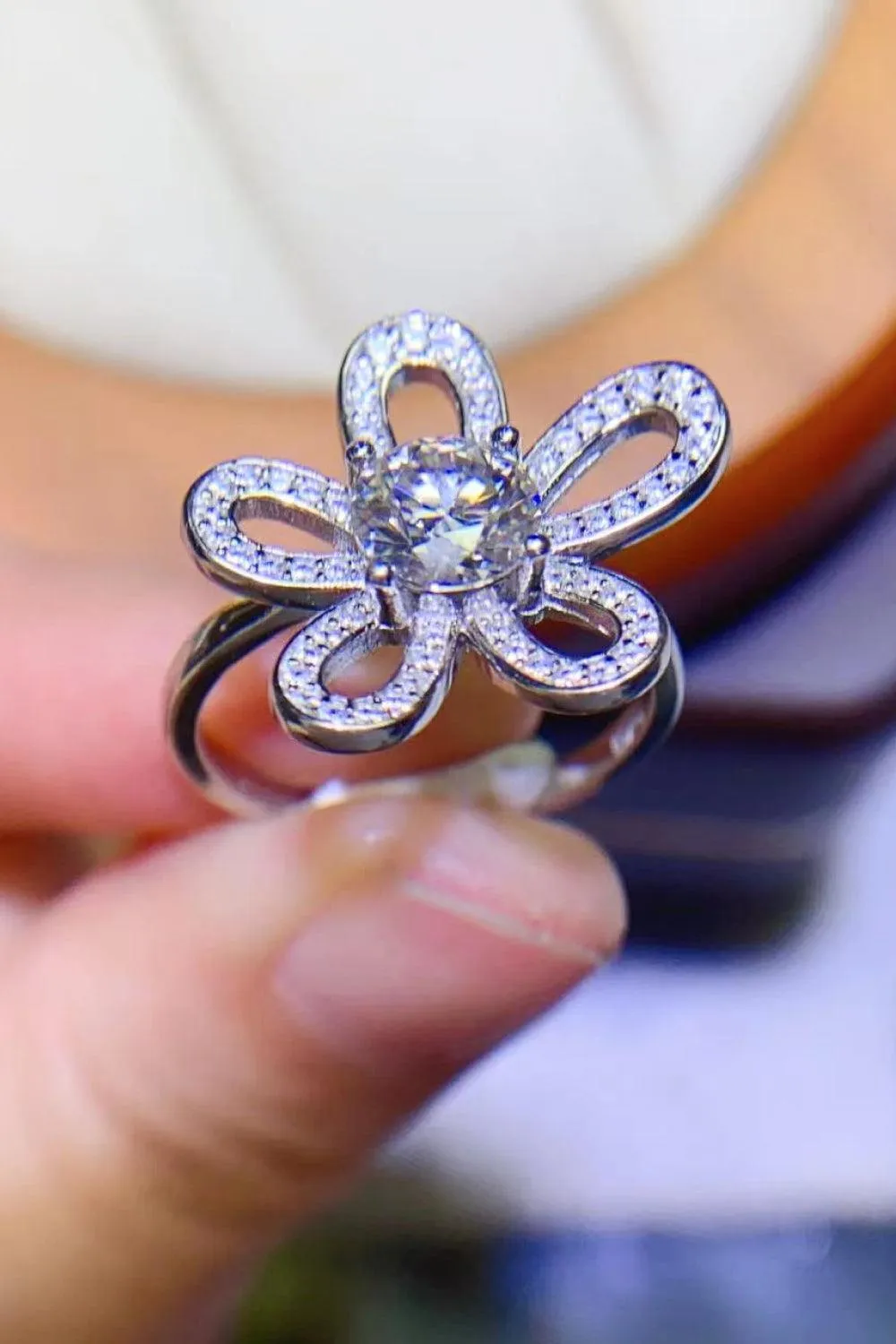 Hazel Blues® | 1 Carat Moissanite Flower-Shape Open Ring