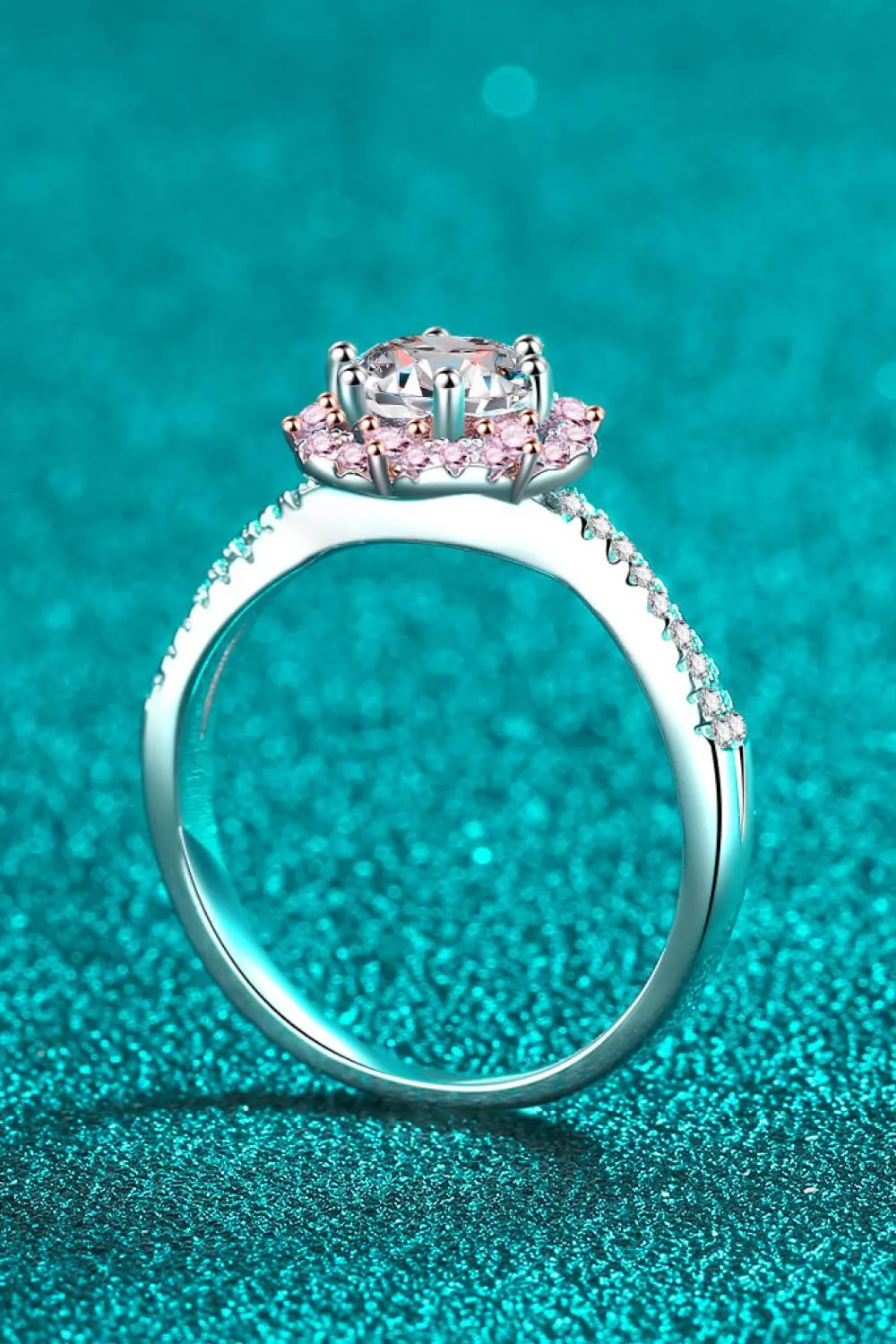 Hazel Blues® | 1 Carat Moissanite Flower-Shaped Crisscross Ring