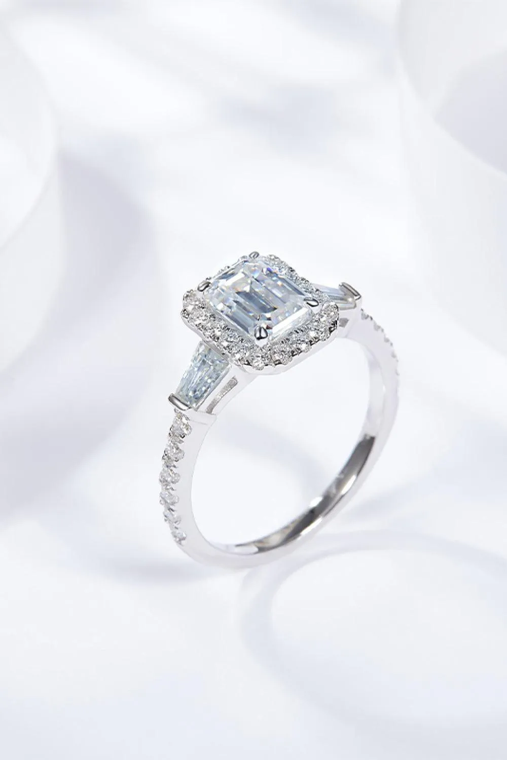 Hazel Blues® | 1 Carat Moissanite Geometric 925 Sterling Silver Ring