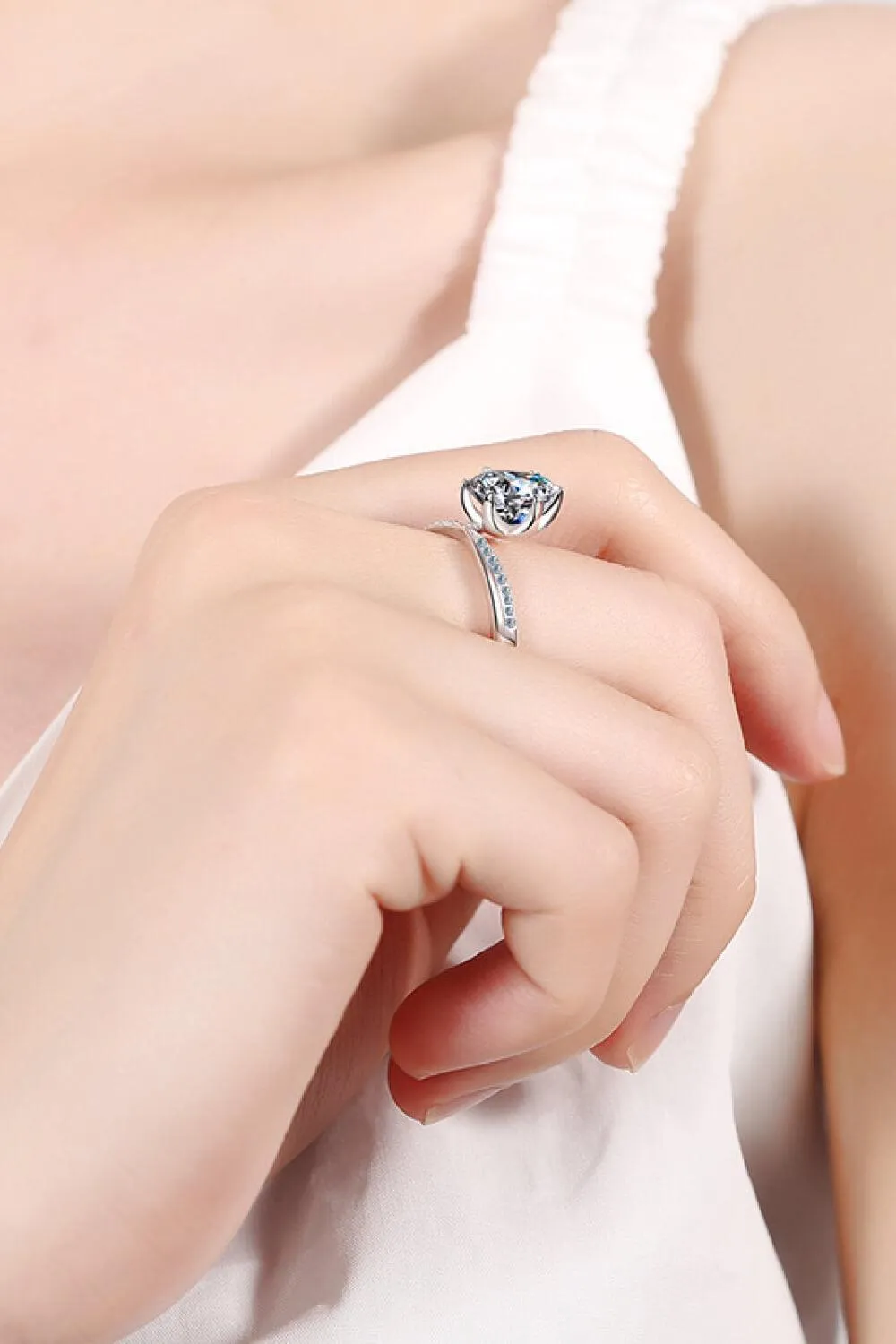 Hazel Blues® | 3 Carat Moissanite 6-Prong Ring