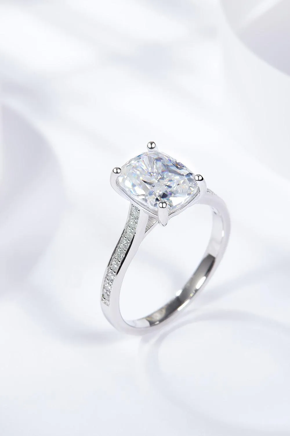Hazel Blues® | 3 Carat Moissanite Platinum-Plated Side Stone Ring