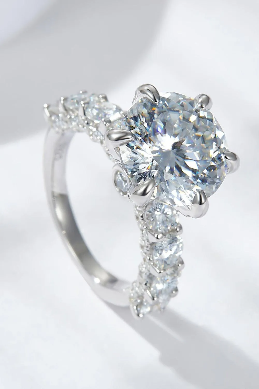 Hazel Blues® | 3-Carat Moissanite Platinum-Plated Side Stone Ring