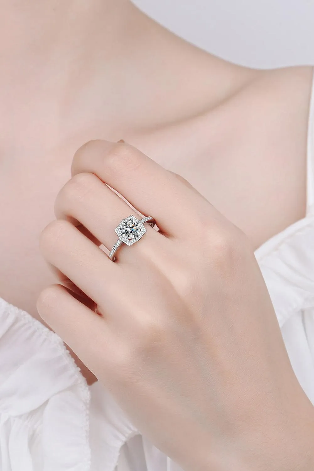 Hazel Blues® | Embrace The Joy 1 Carat Moissanite Ring
