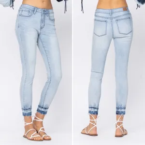 Judy Blue | Luna | Light Wash Tie Dye Hem