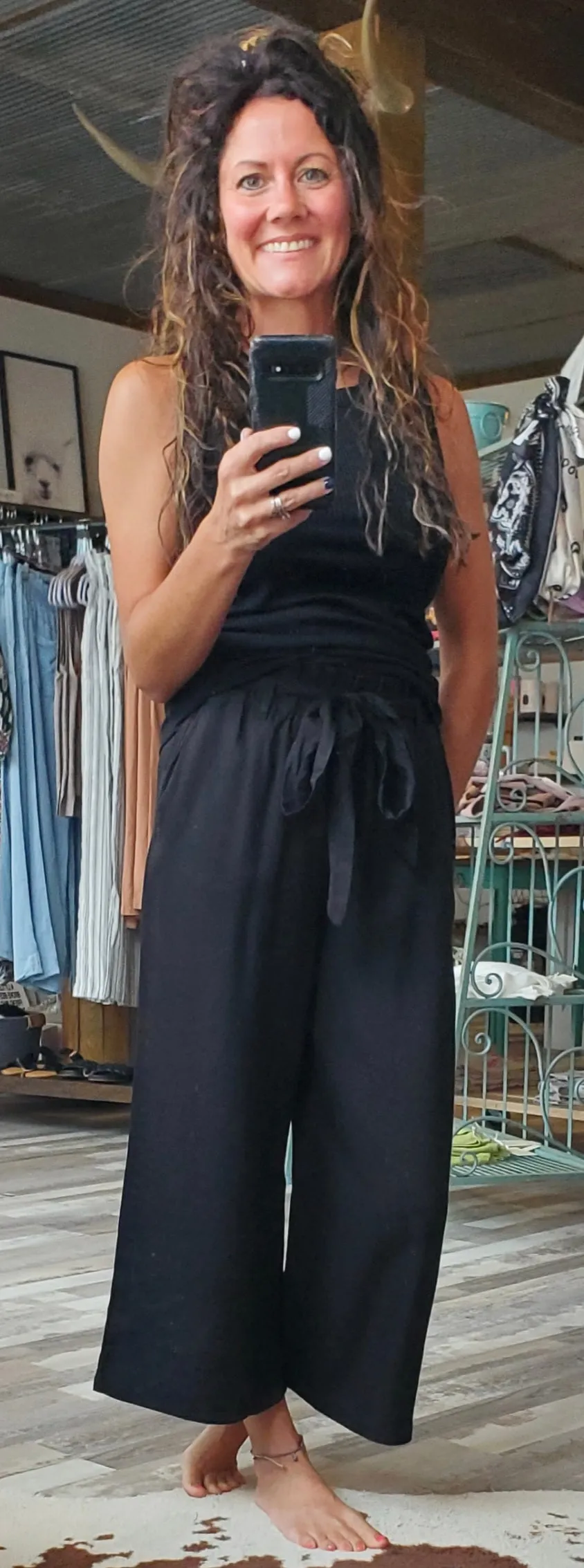 Kelly Black Dress Up Crop Pant
