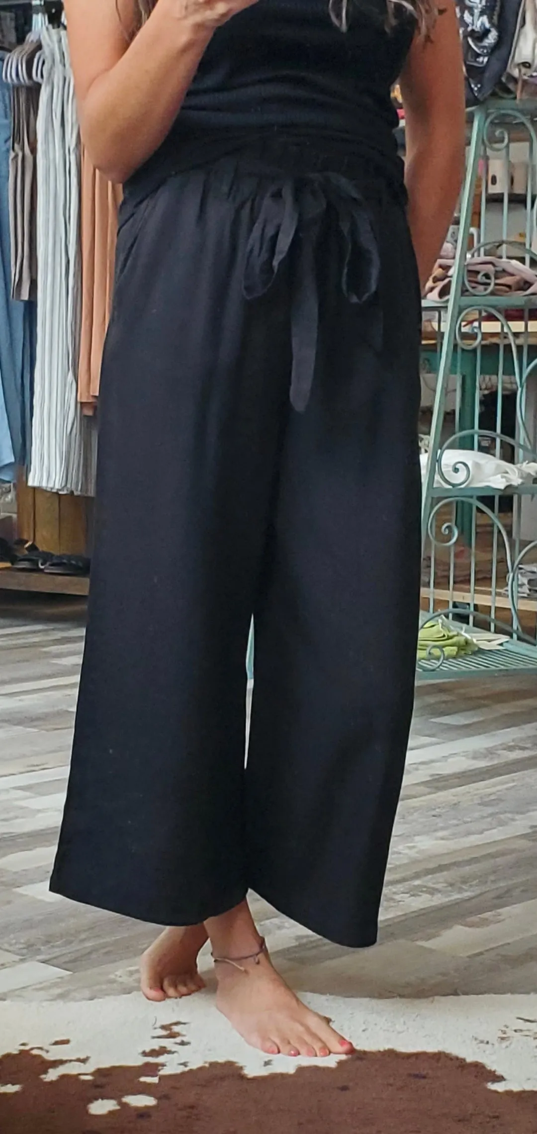 Kelly Black Dress Up Crop Pant