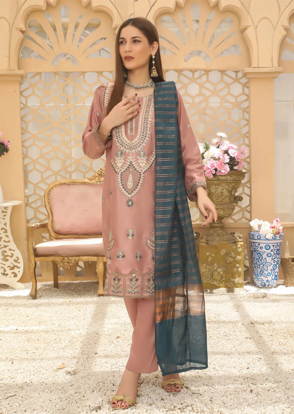 KLD206 Moeez - Peach Readymade Viscose Suit