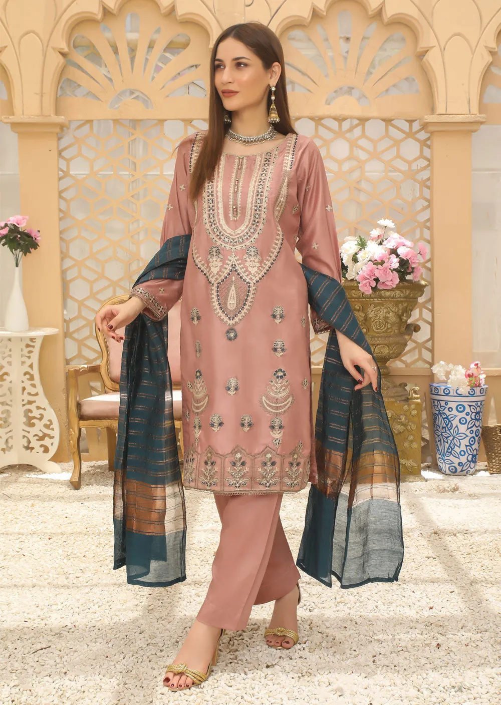 KLD206 Moeez - Peach Readymade Viscose Suit