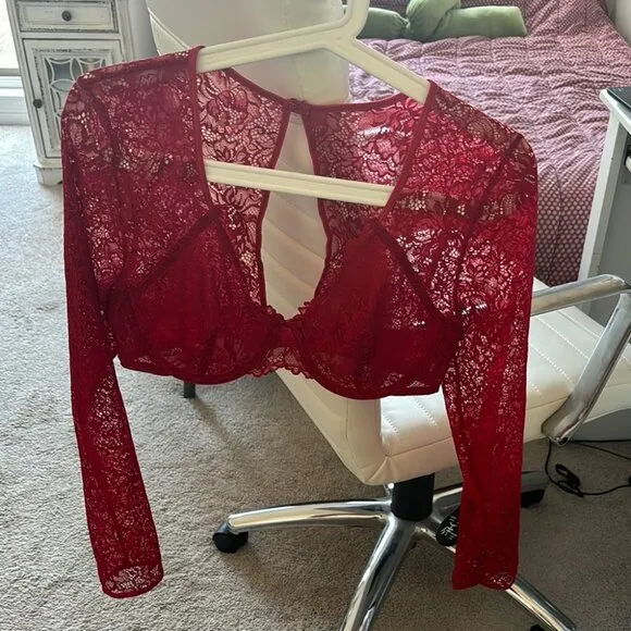 La Vie en Rose Red Lace Long Sleeve Bralette Top