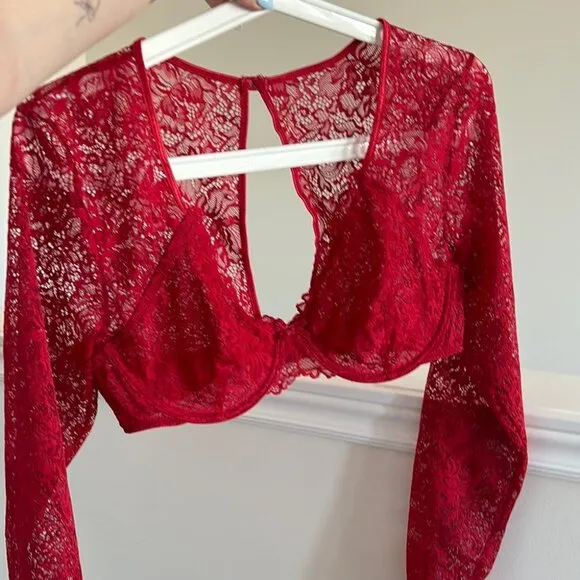 La Vie en Rose Red Lace Long Sleeve Bralette Top