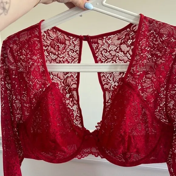 La Vie en Rose Red Lace Long Sleeve Bralette Top