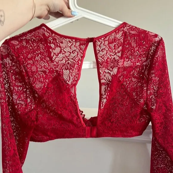 La Vie en Rose Red Lace Long Sleeve Bralette Top