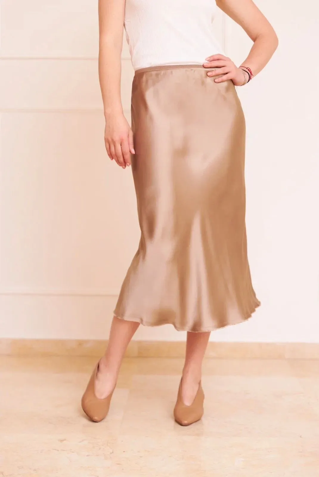 Midi satin skirt