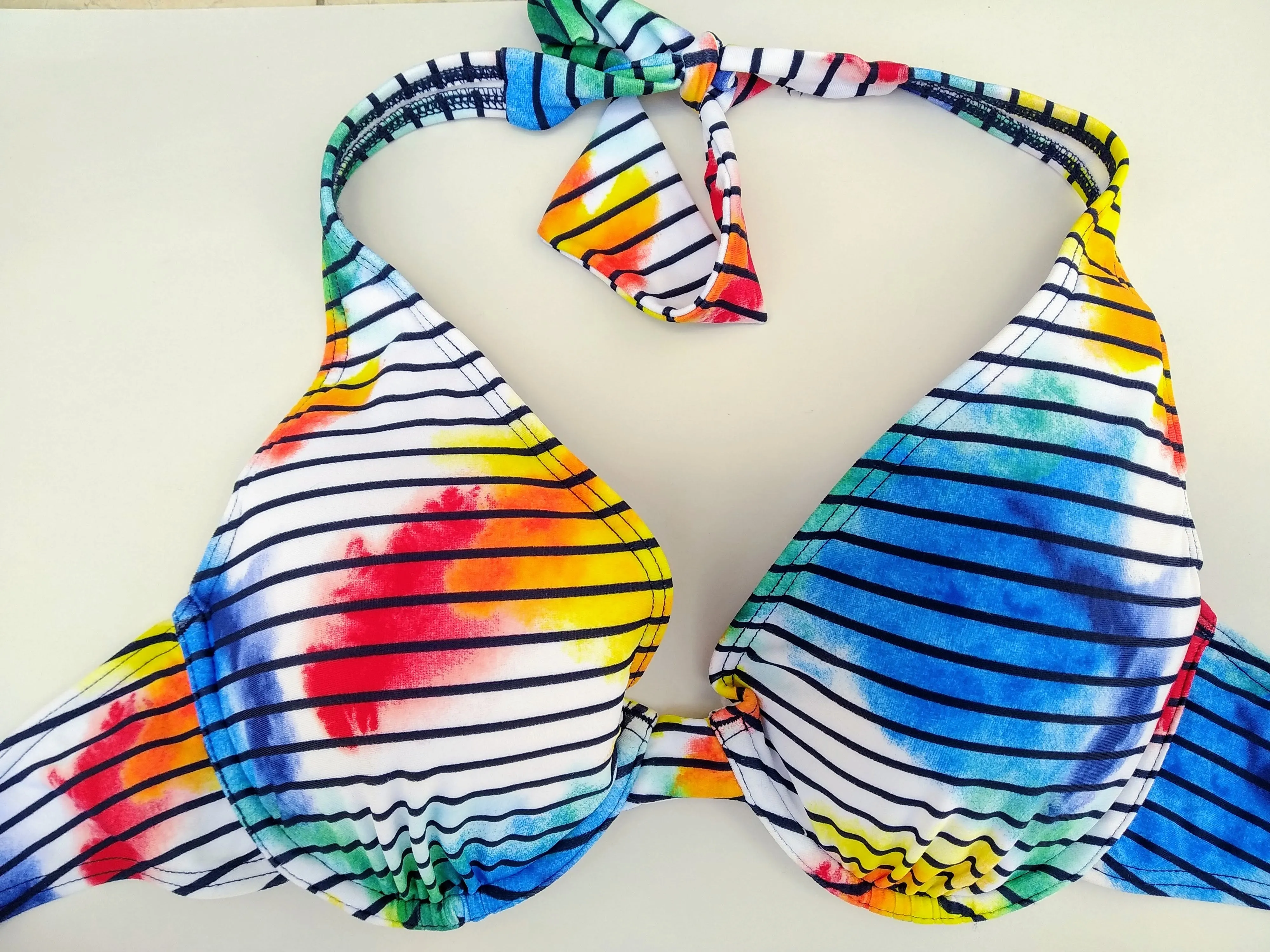 Multi Stripes halter cup D
