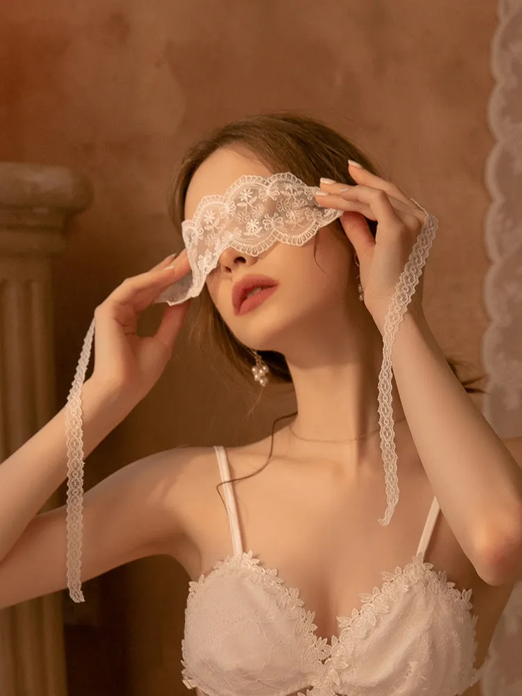 Mystique Lace Blindfold
