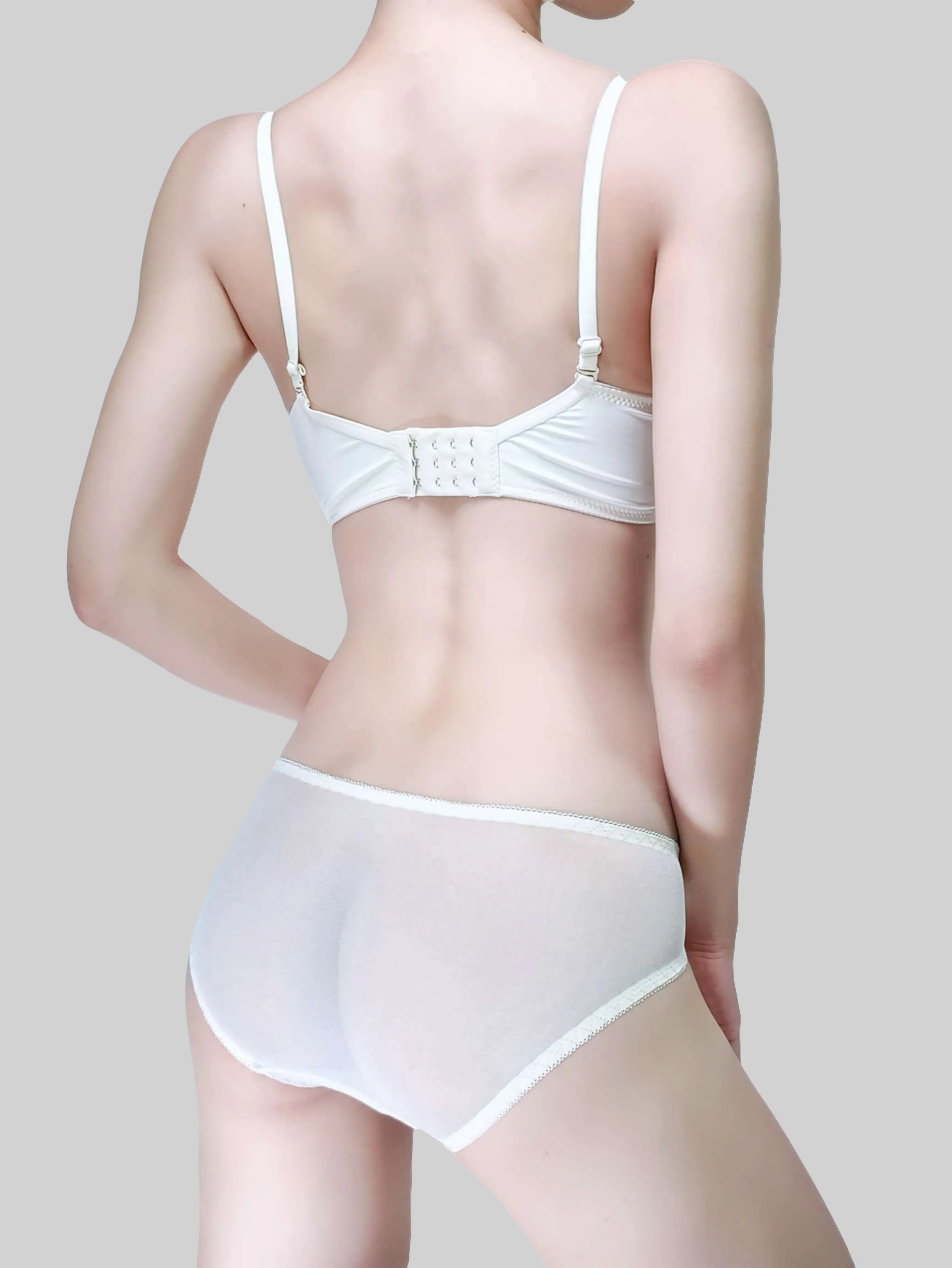 Natural Latex Wire-Free Push-Up Bra