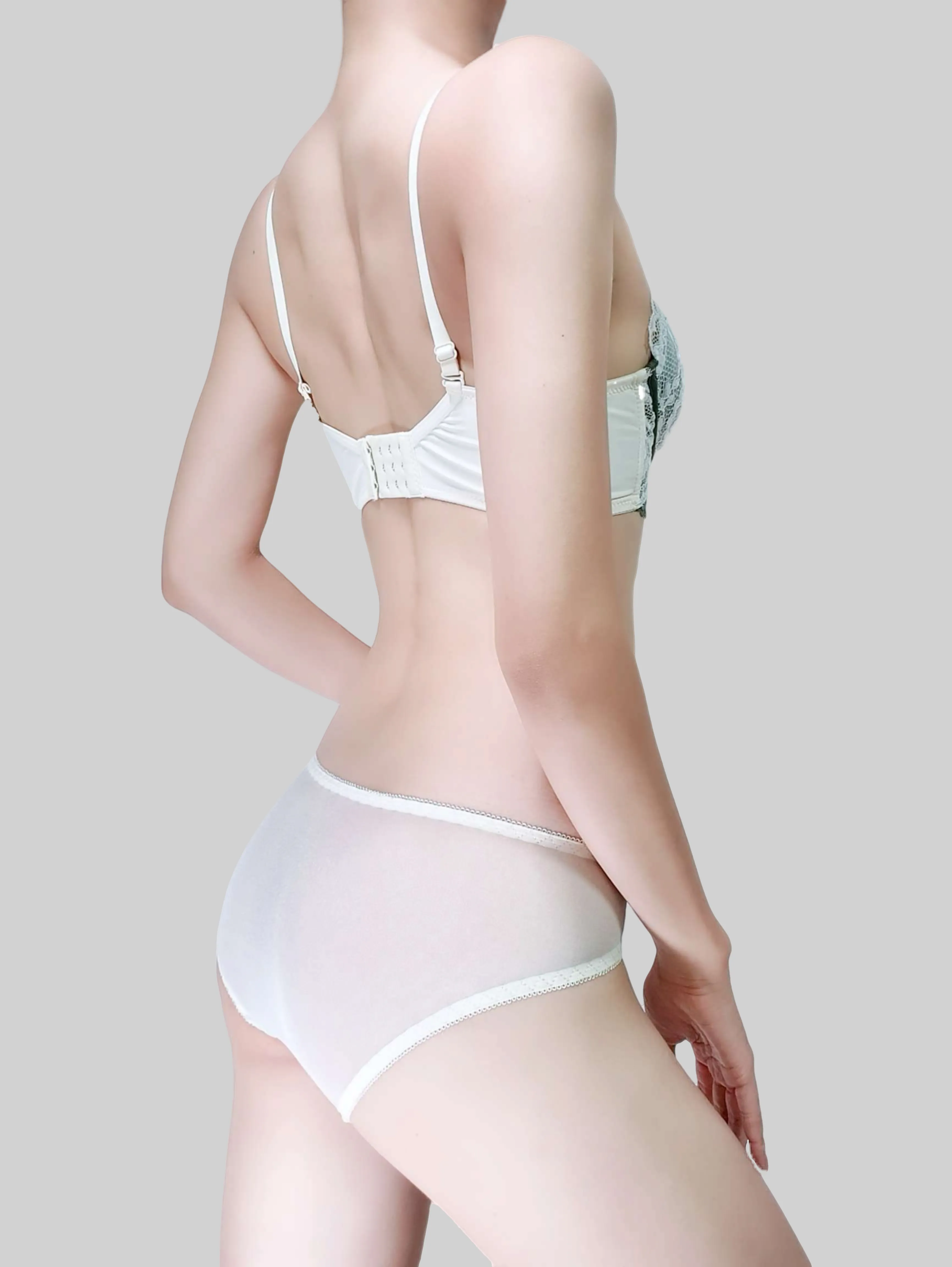 Natural Latex Wire-Free Push-Up Bra
