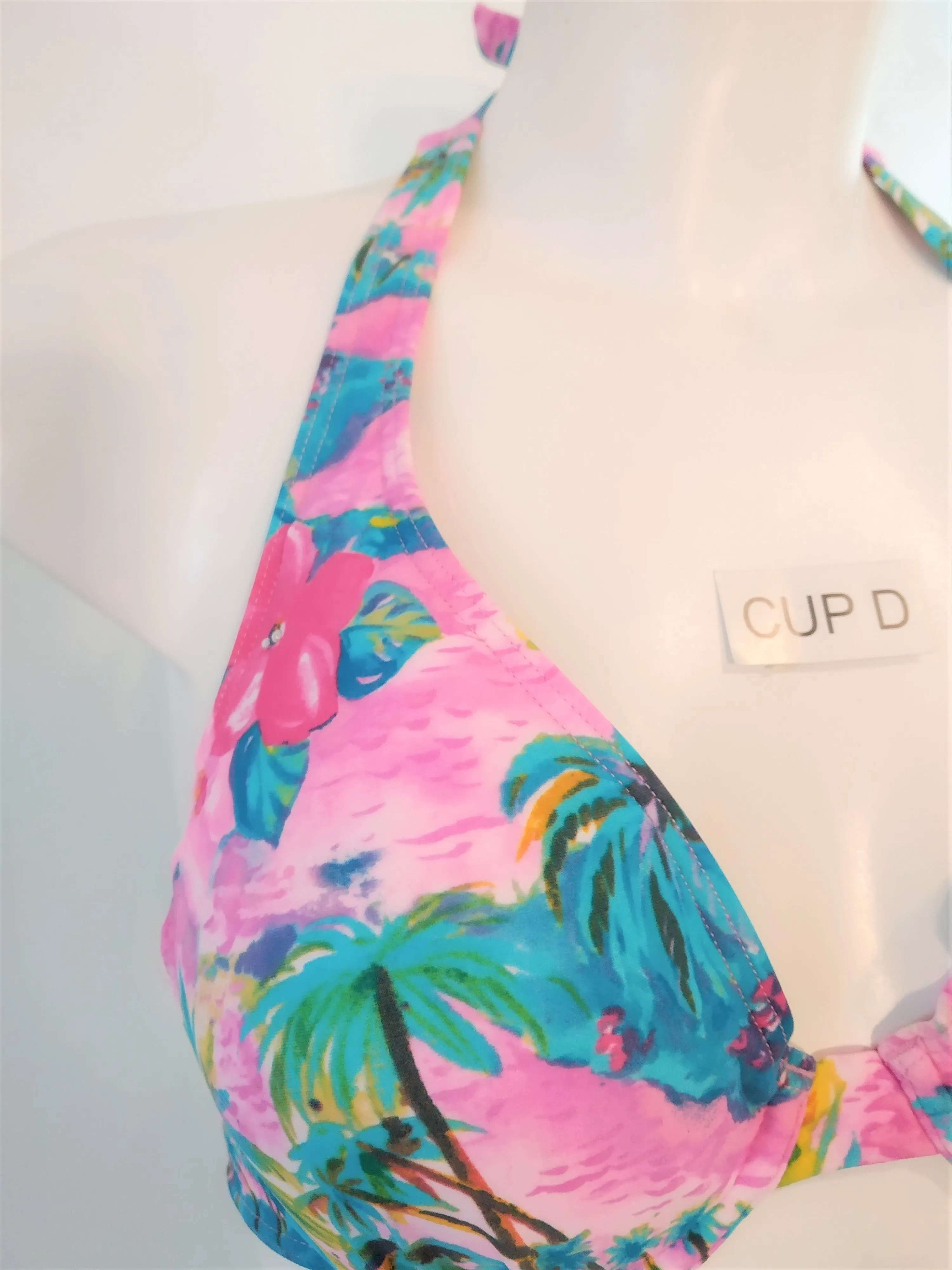 Pink Island Halter Cup D