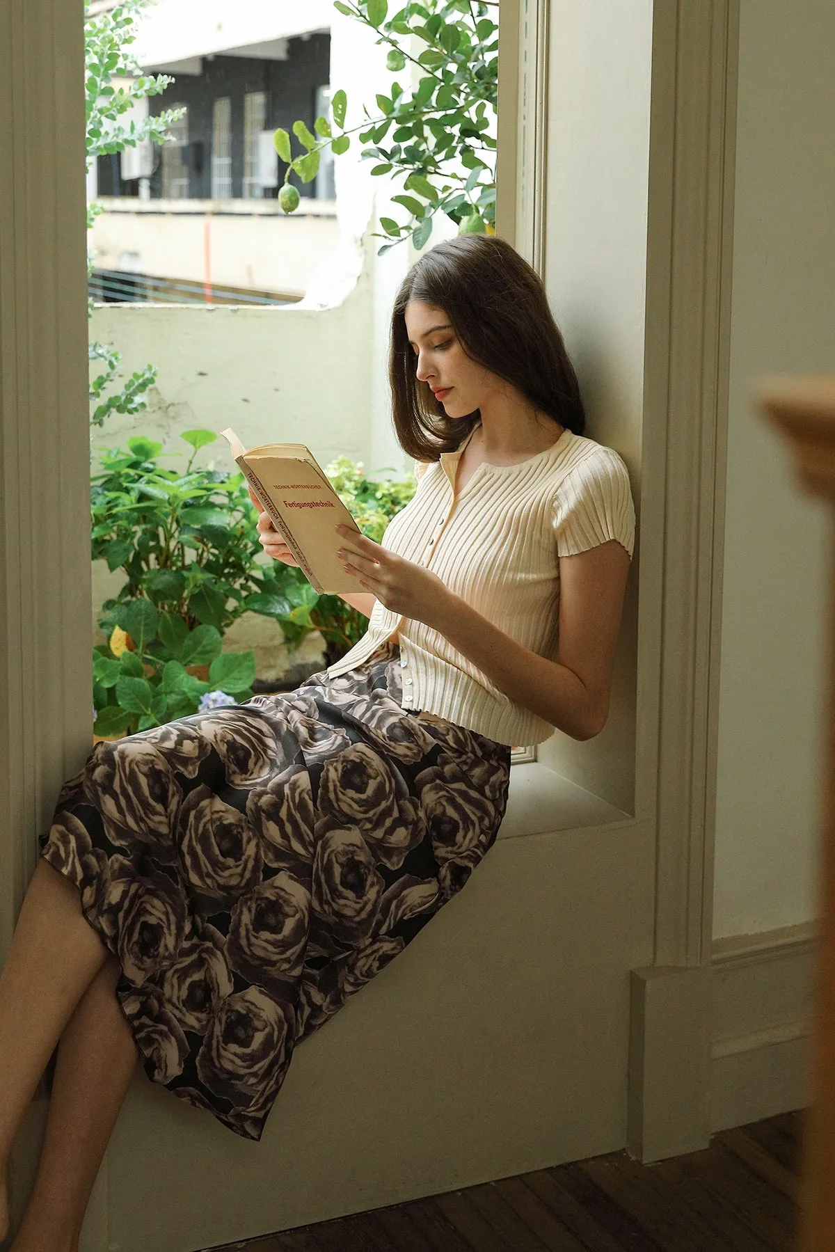 Rose Satin Anti-Wrinkle Skirt