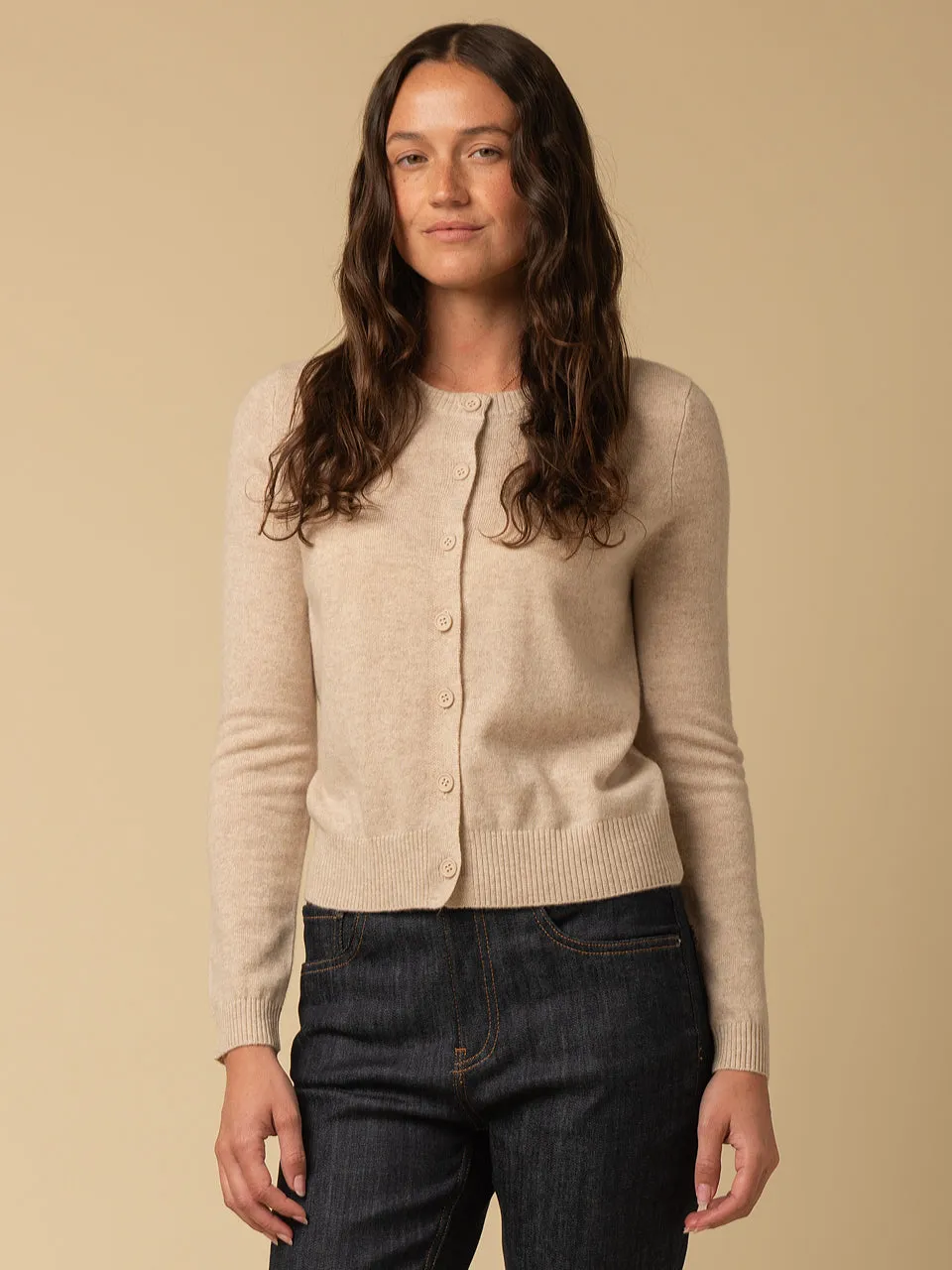 Round Neck Cardigan_Oatmeal