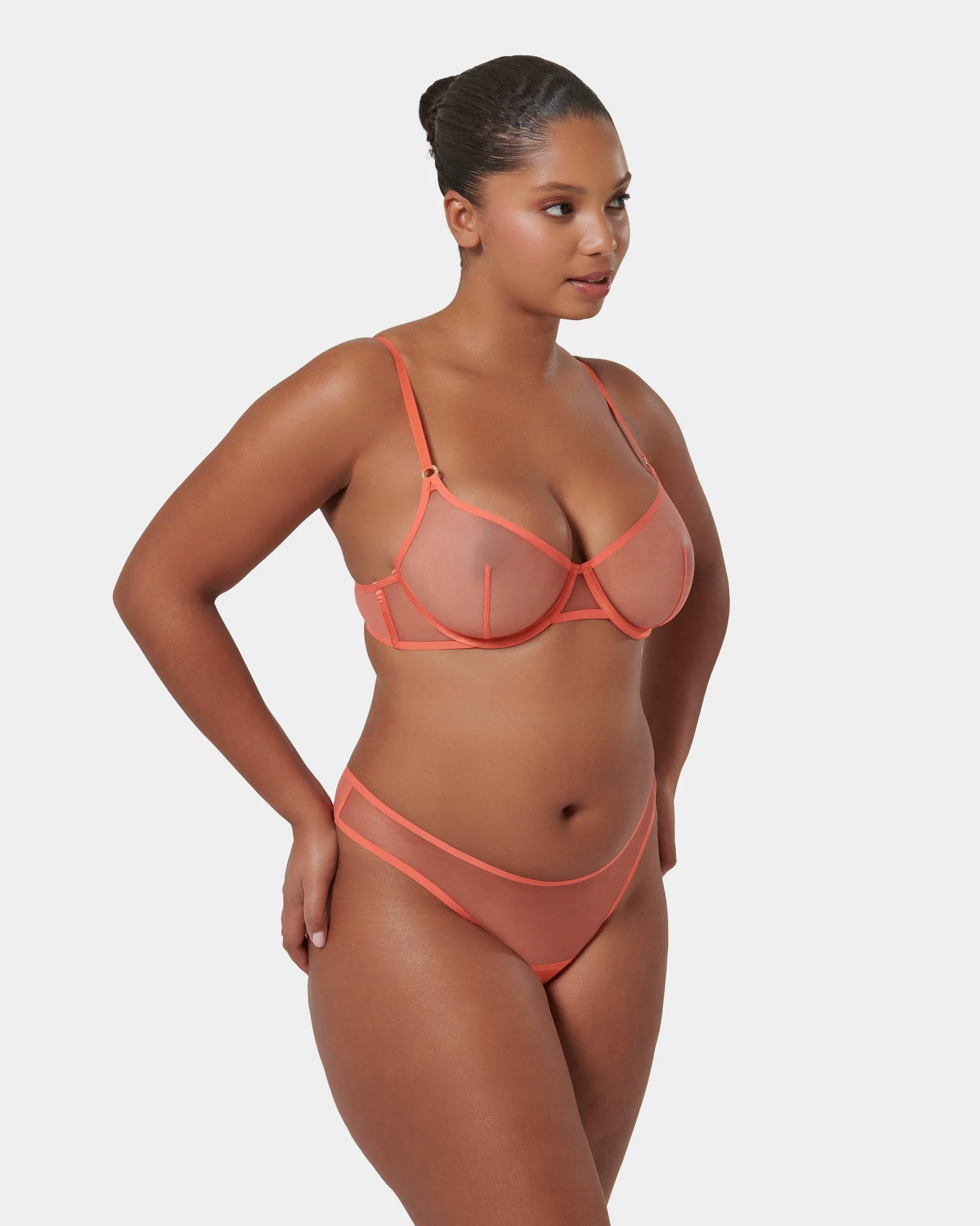 Set: Naomi Hot Coral