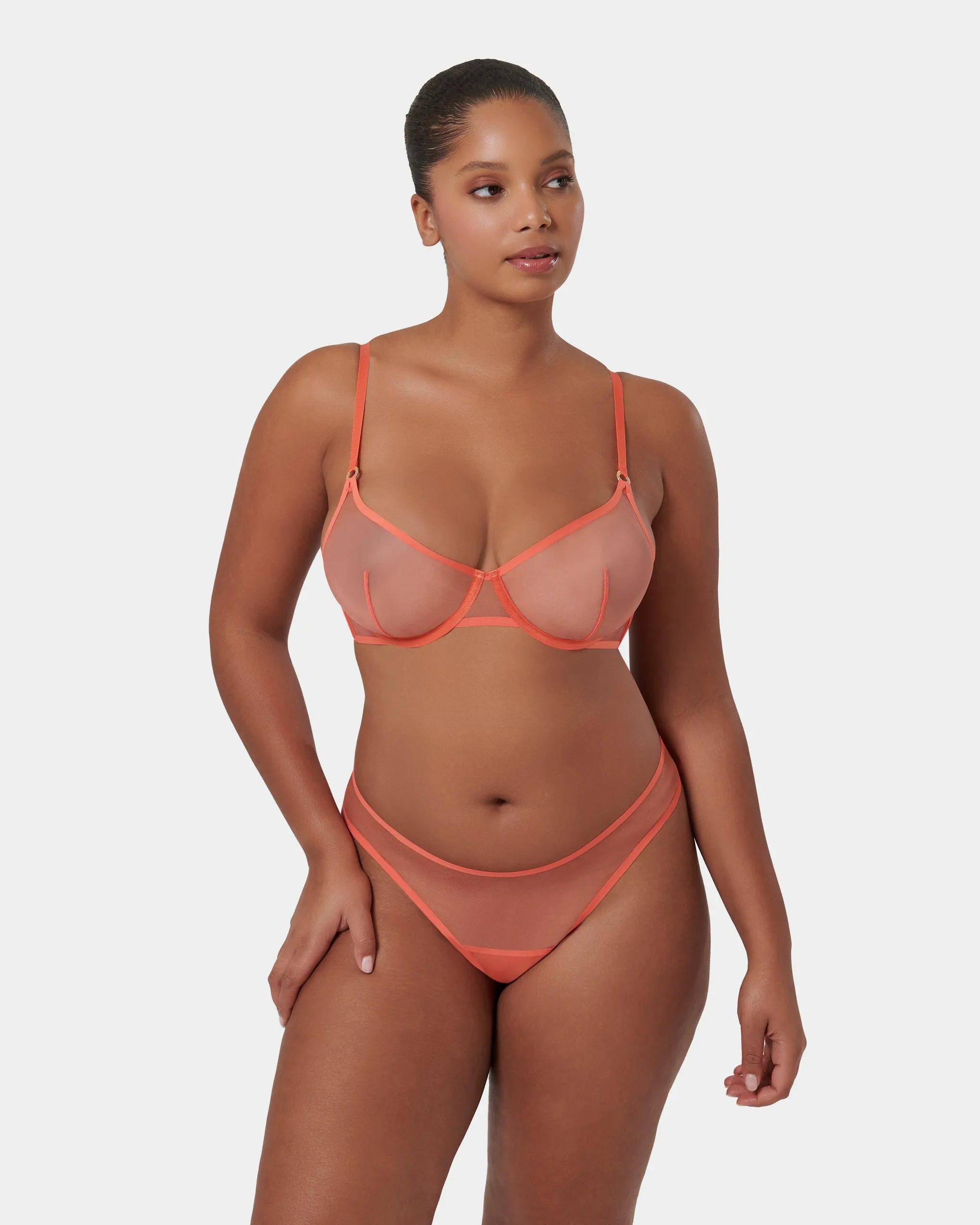 Set: Naomi Hot Coral