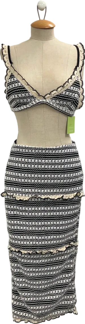 Sii Bello Black and White Crochet Bralette and Skirt Set UK S