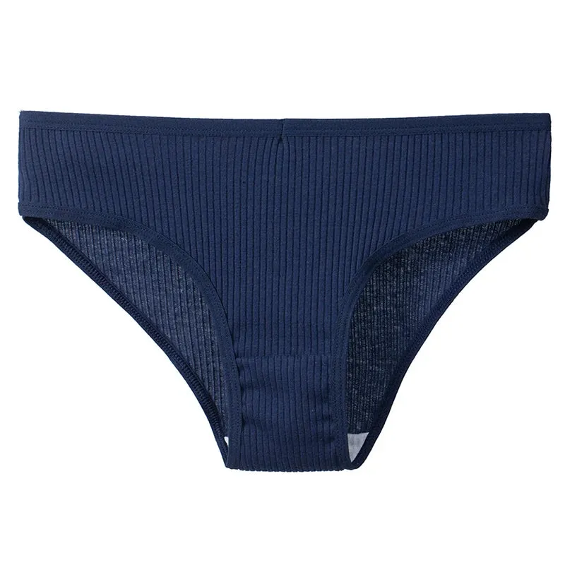 Soft and Sexy: Striped Cotton Women's Panties for Ultimate Comfort
