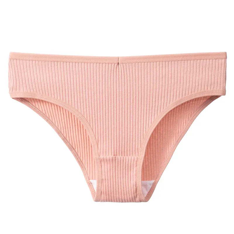 Soft and Sexy: Striped Cotton Women's Panties for Ultimate Comfort