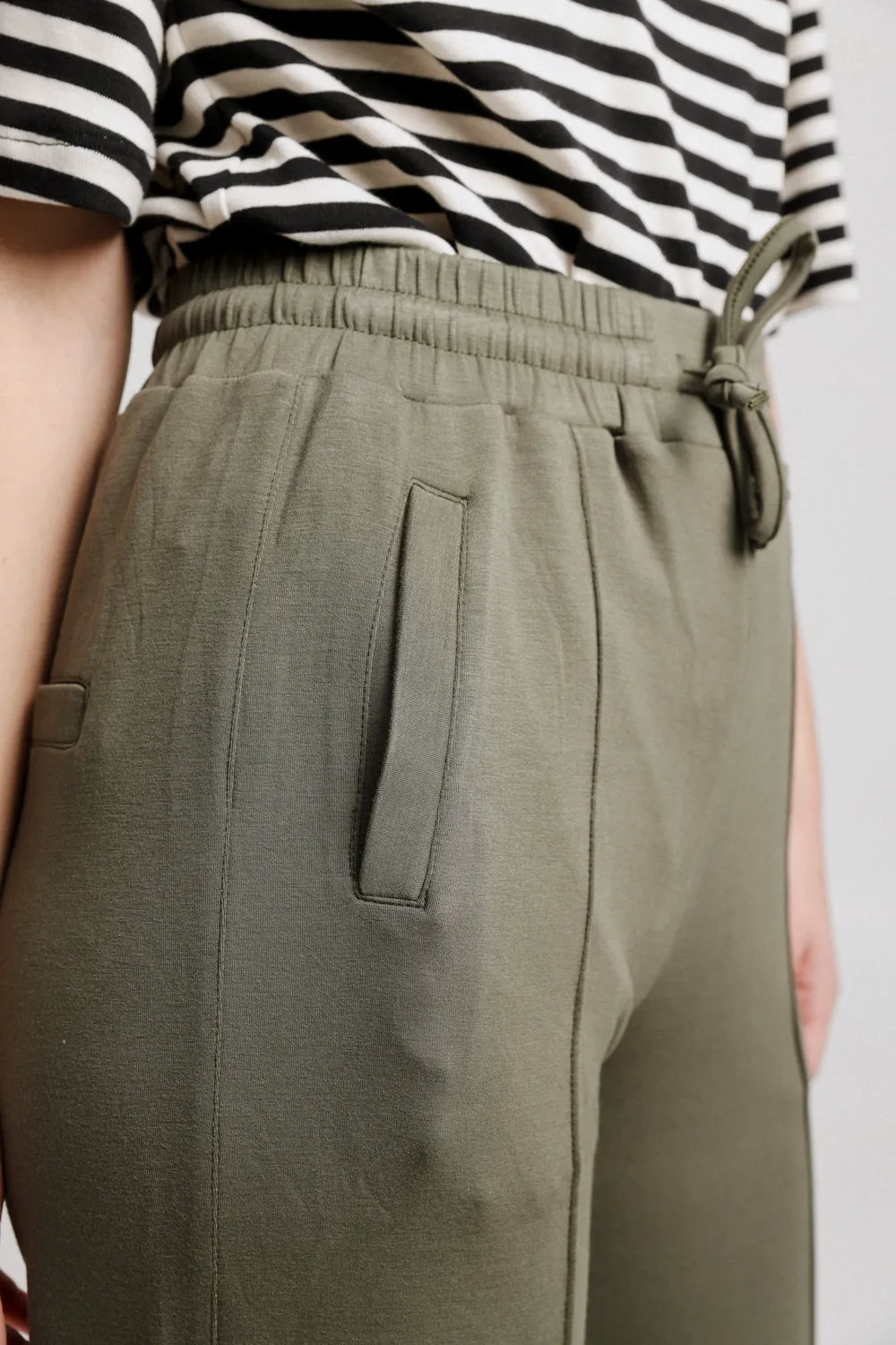 Splendid Olive Green Bottoms