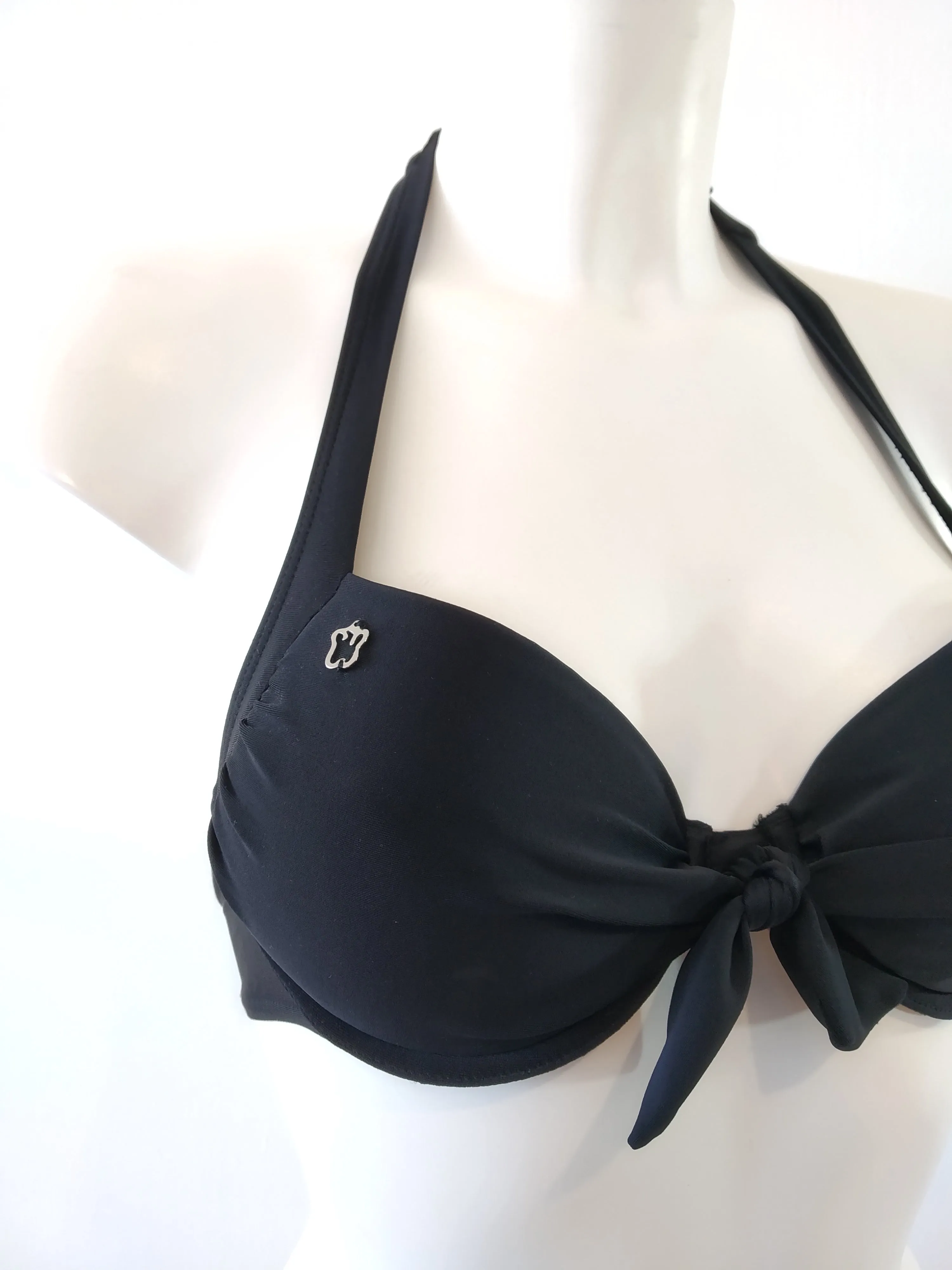 Sunny Day push up Marylin
