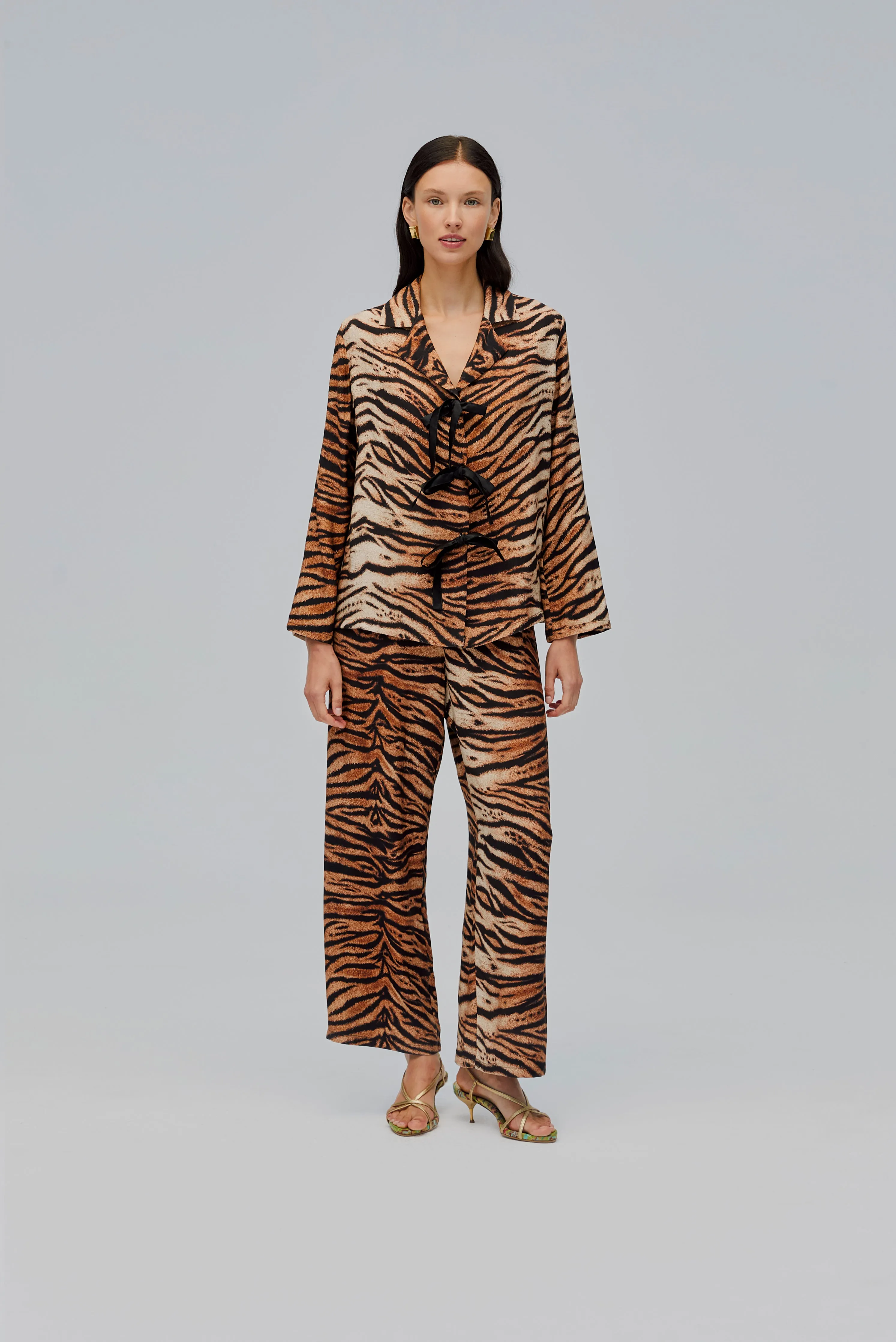 The Bow Pyjama Set in Tiger
