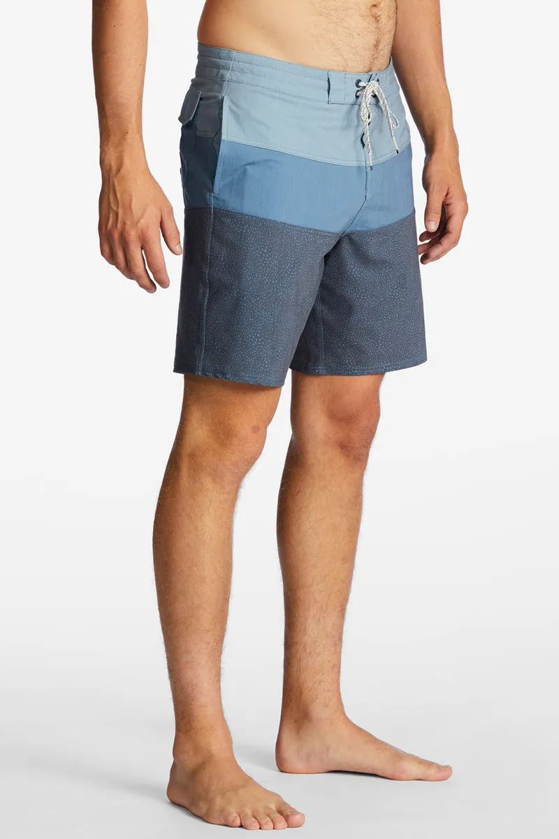 Tribong Lo Tides Boardies