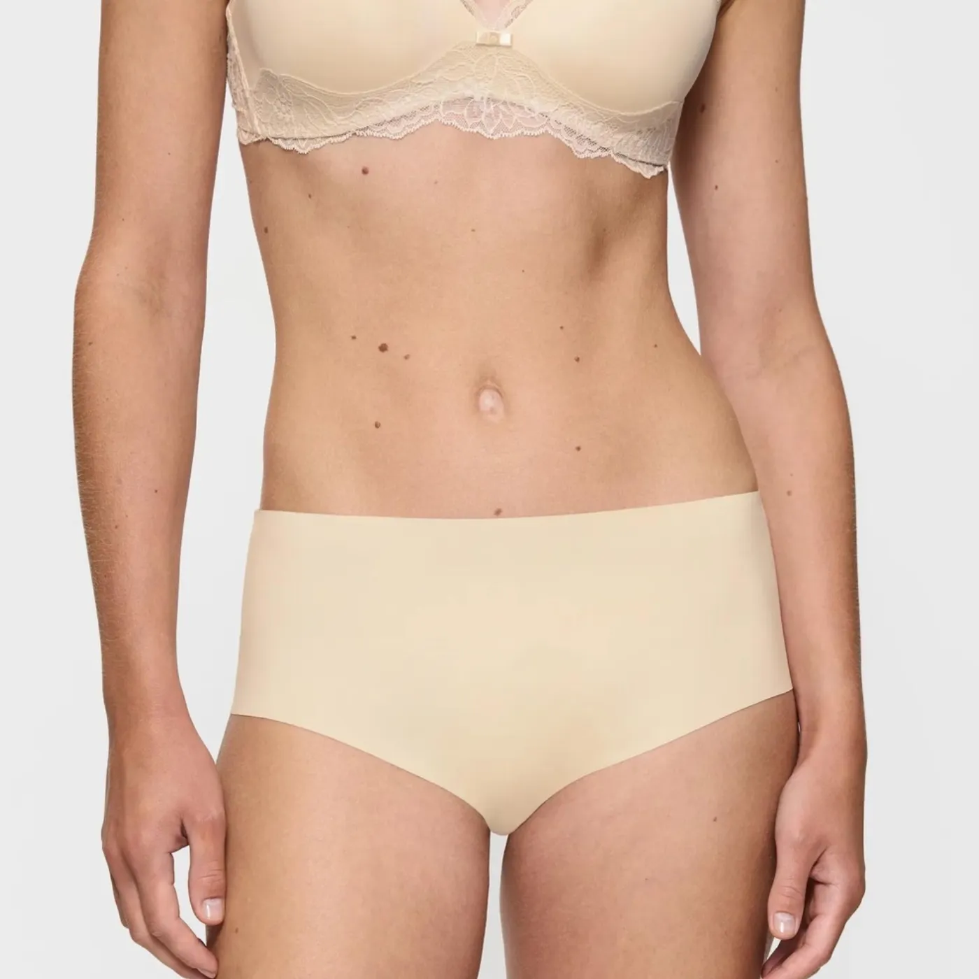 Triumph Pretty Micro Maxi | Cream