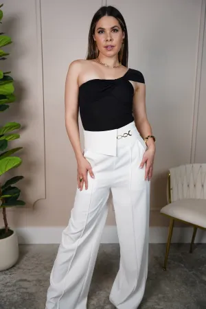 Tuti Chain Pants – Elegant Statement Trousers with Gold Detail