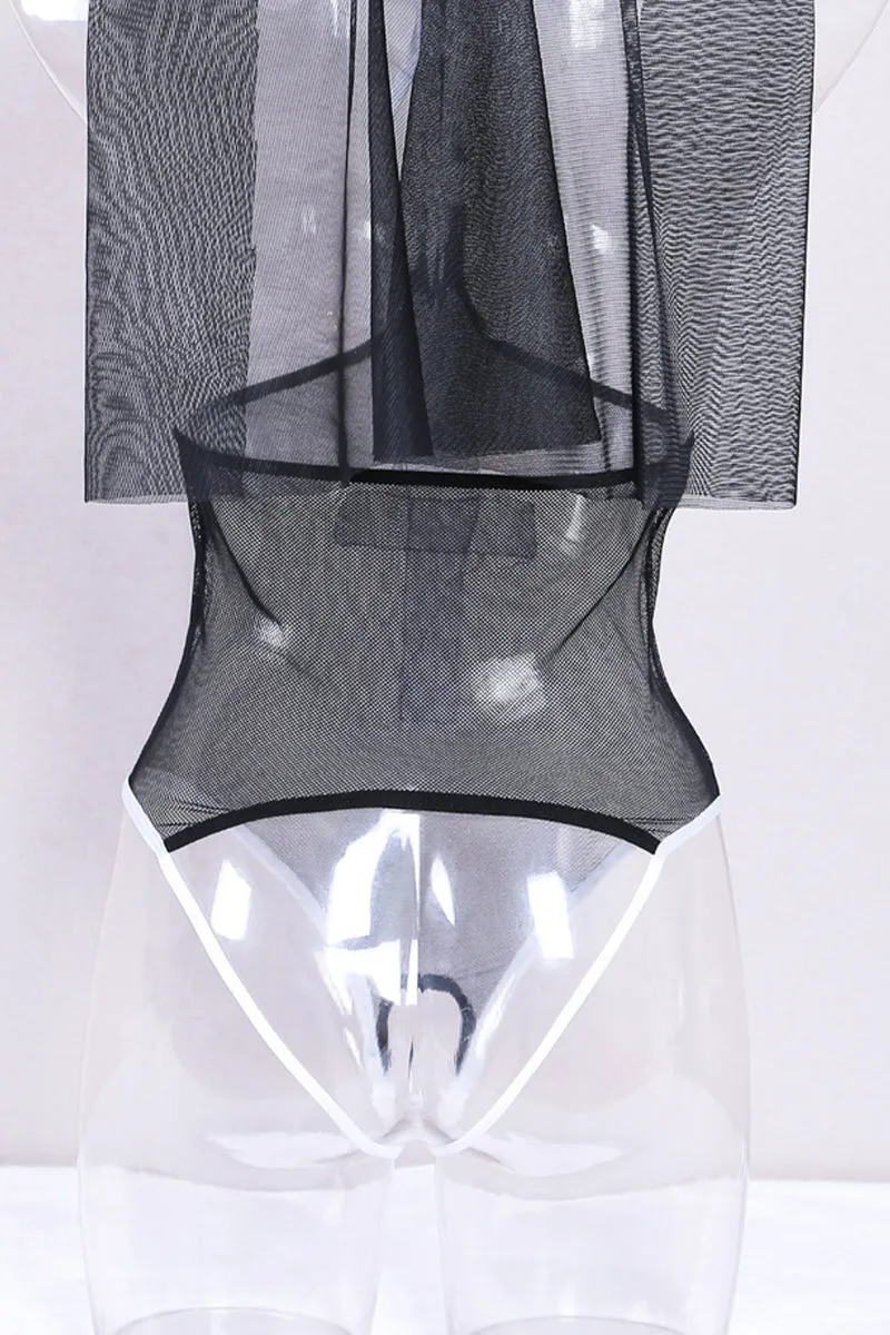 XQ3431 Fishnet Intimate Set