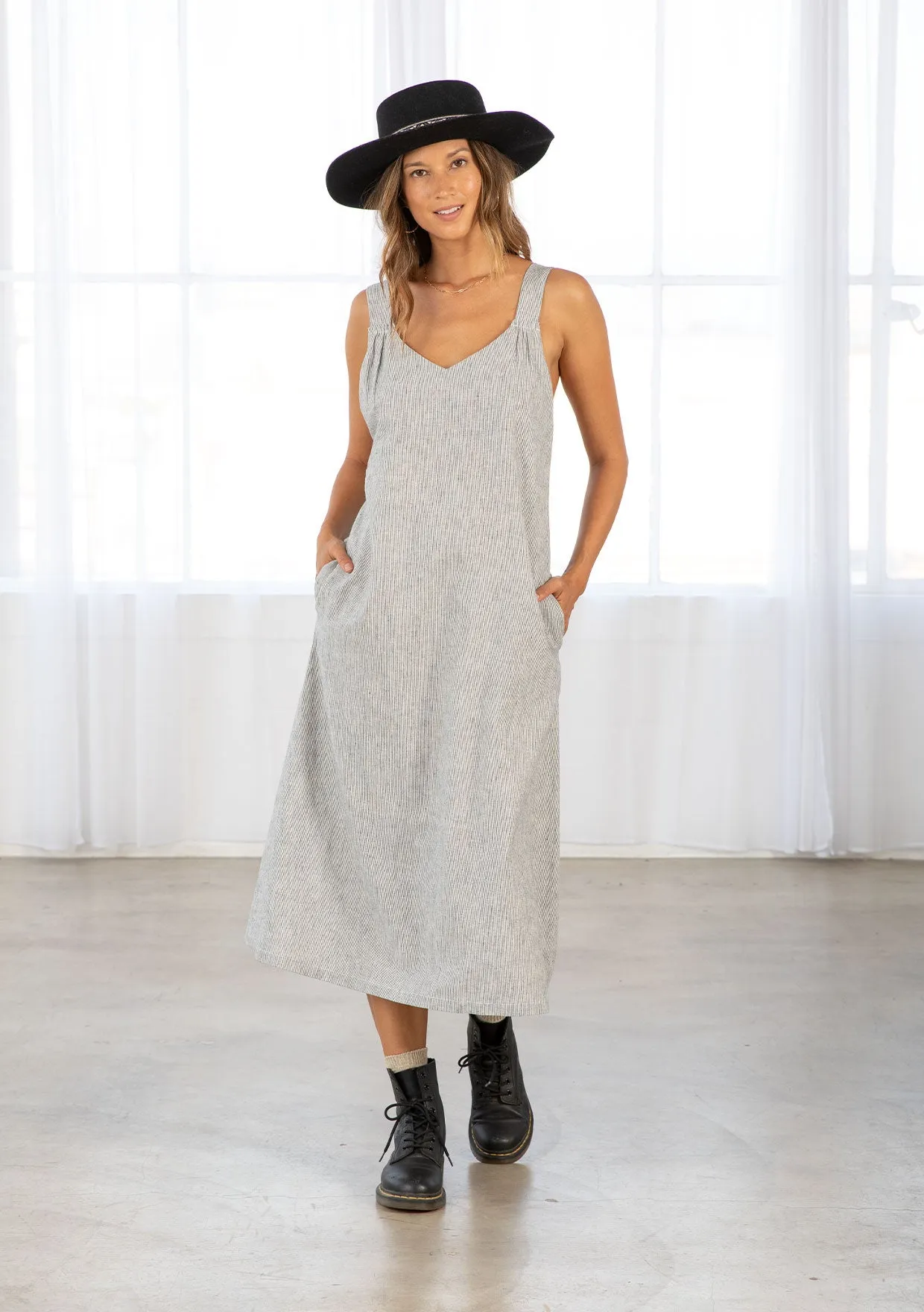 Yarn Dye Boho Linen Blend Sleeveless Midi Dress