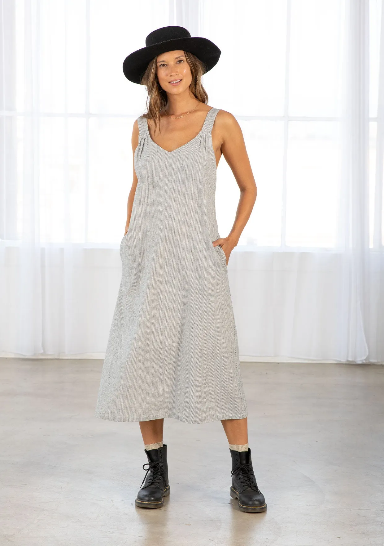 Yarn Dye Boho Linen Blend Sleeveless Midi Dress